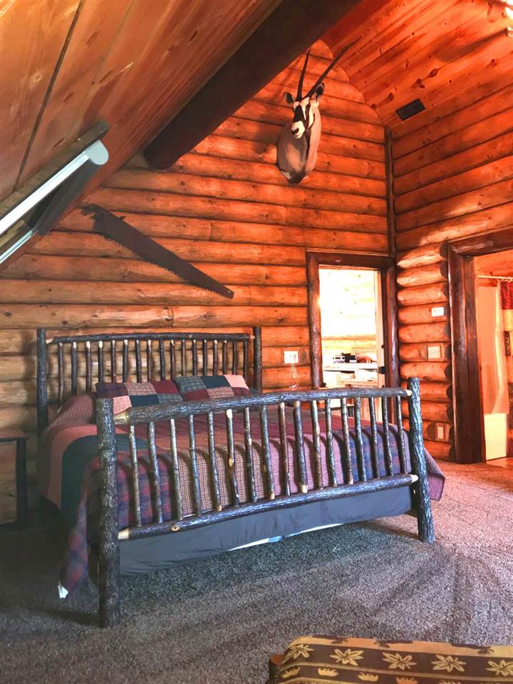 62 Rustic Cabin Trail