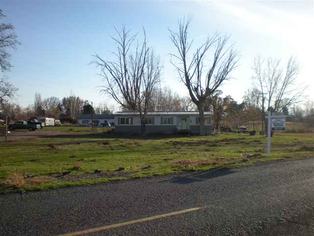 Homes for sale in Burbank, WA | 73 W Sunset Dr, Burbank, WA 99323 | MLS# 157581