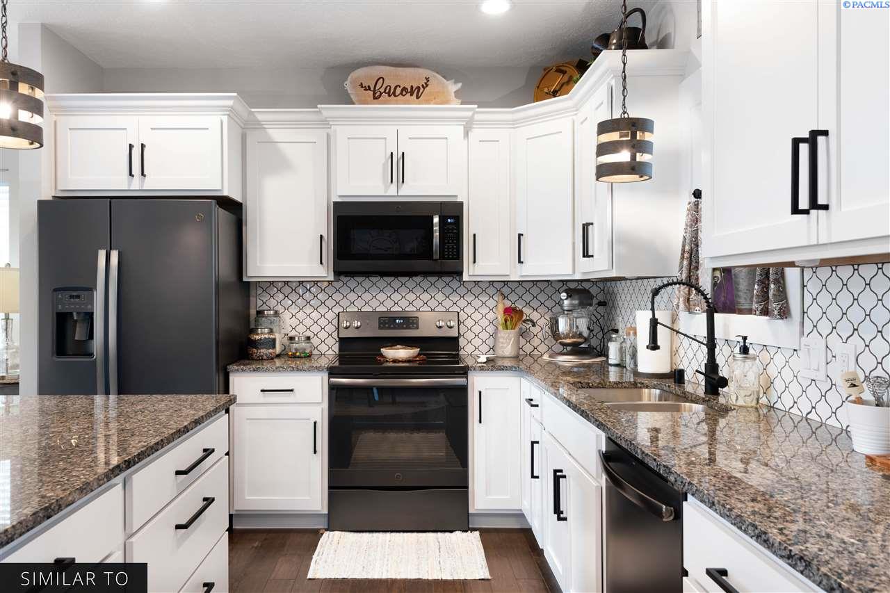 Retter Company Realtor Karla Palmer