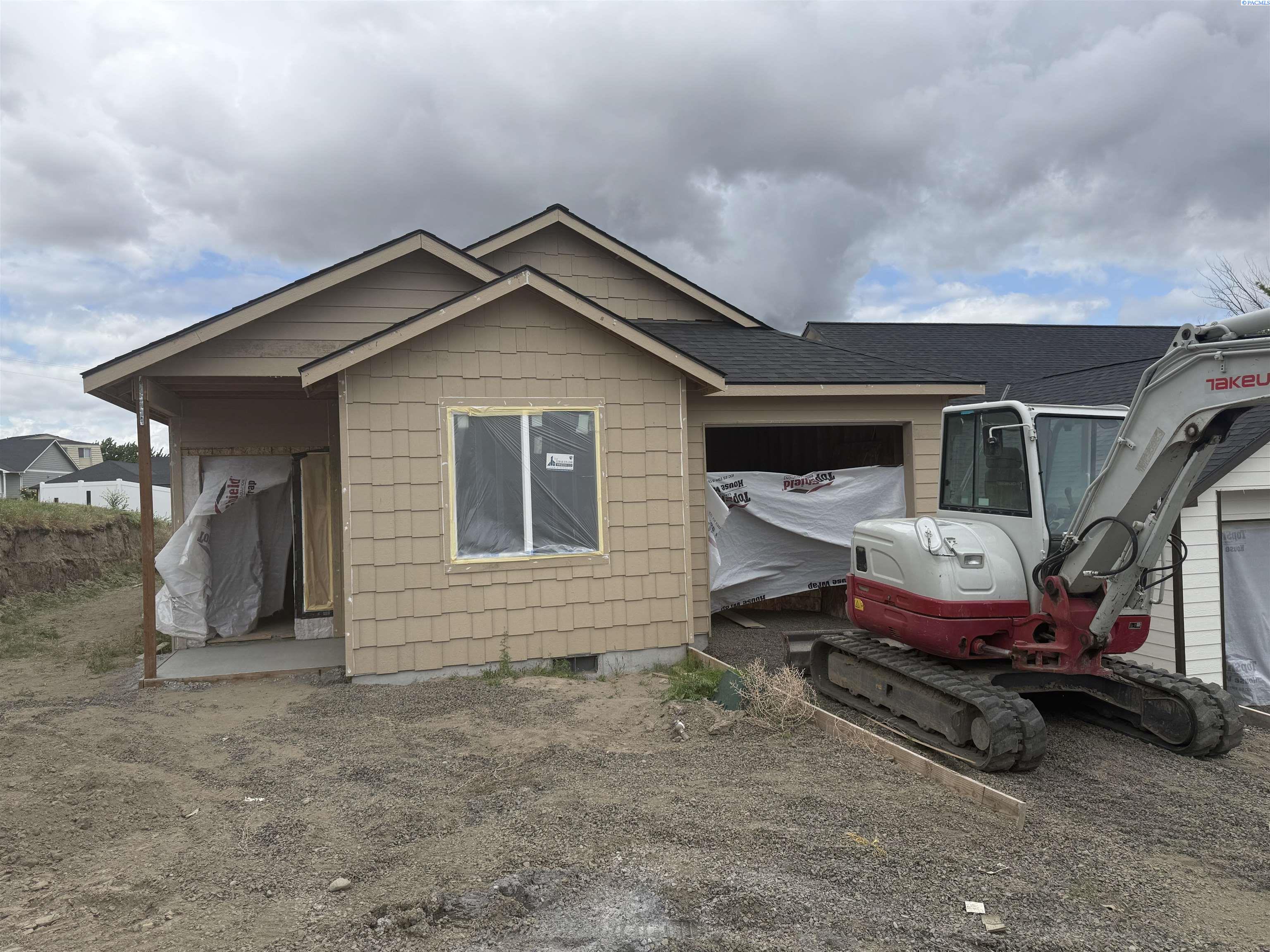 Homes for sale in Prosser, WA | 1119 Chianti, Prosser, WA 99350 | MLS# 276779