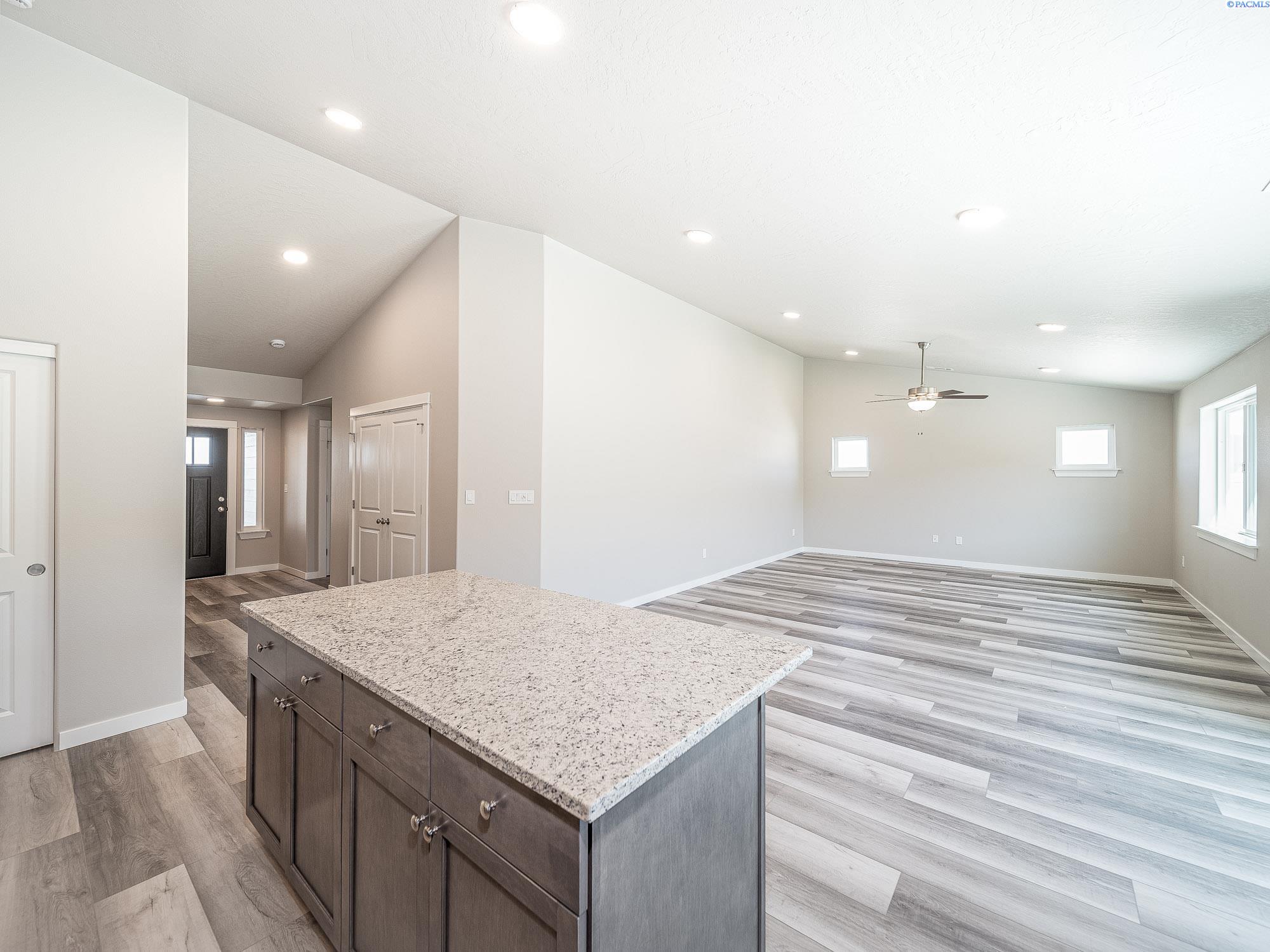 Homes for sale in Prosser, WA | 1600 Sw Kelandren Dr, Prosser, WA 99350 | MLS# 280733