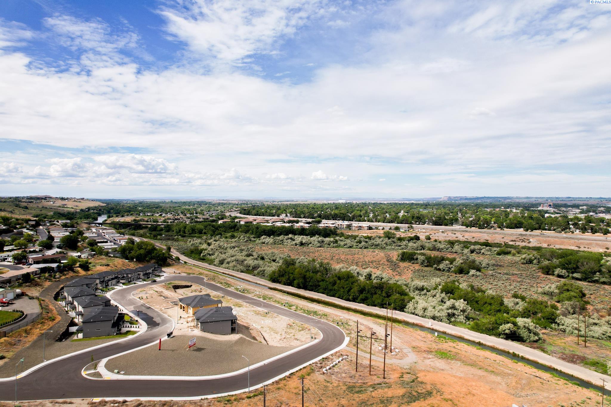 Homes for sale in Richland, WA | 726 Rio Vista Loop, Richland, WA 99352 | MLS# 281062