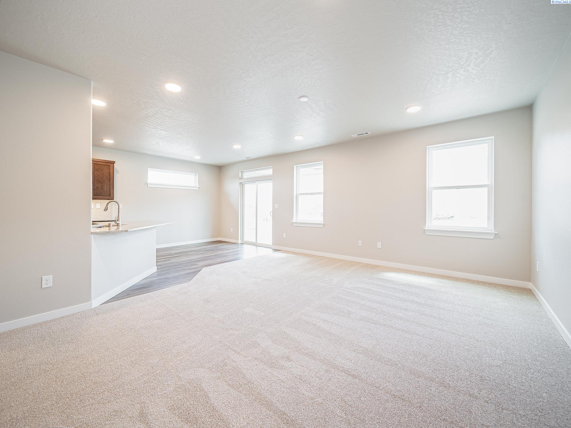 Homes for sale in Prosser, WA | 1606 Sonora River, Prosser, WA 99350 | MLS# 281436