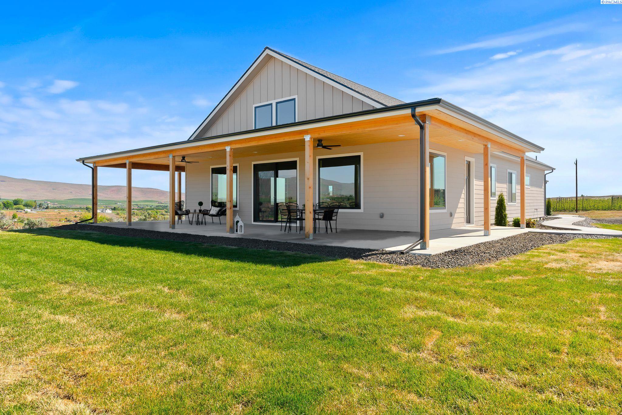 Homes for sale in Yakima, WA | 3134 Stone Road, Yakima, WA 98908 | MLS# 283977