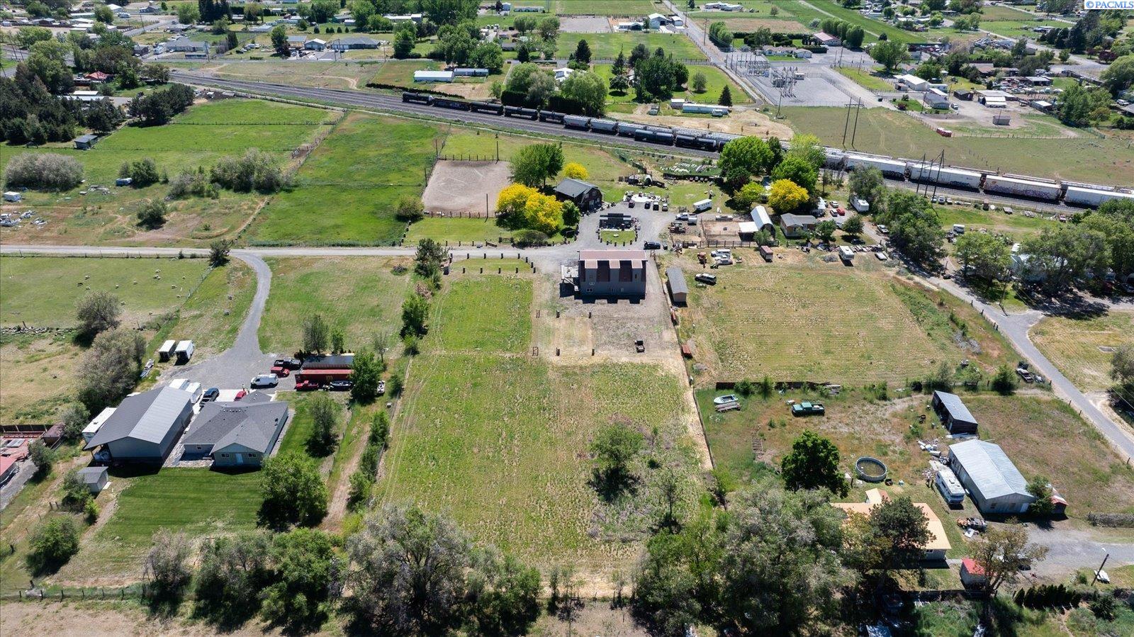 Homes for sale in Kennewick, WA | 21018 S Finley Rd, Kennewick, WA 99337 | MLS# 284284