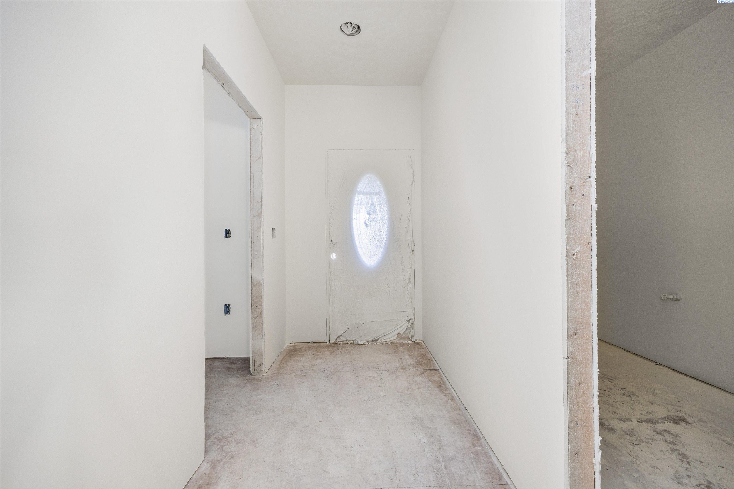 Homes for sale in Kennewick, WA | 205505 E Finley Rd, Kennewick, WA 99337 | MLS# 284297