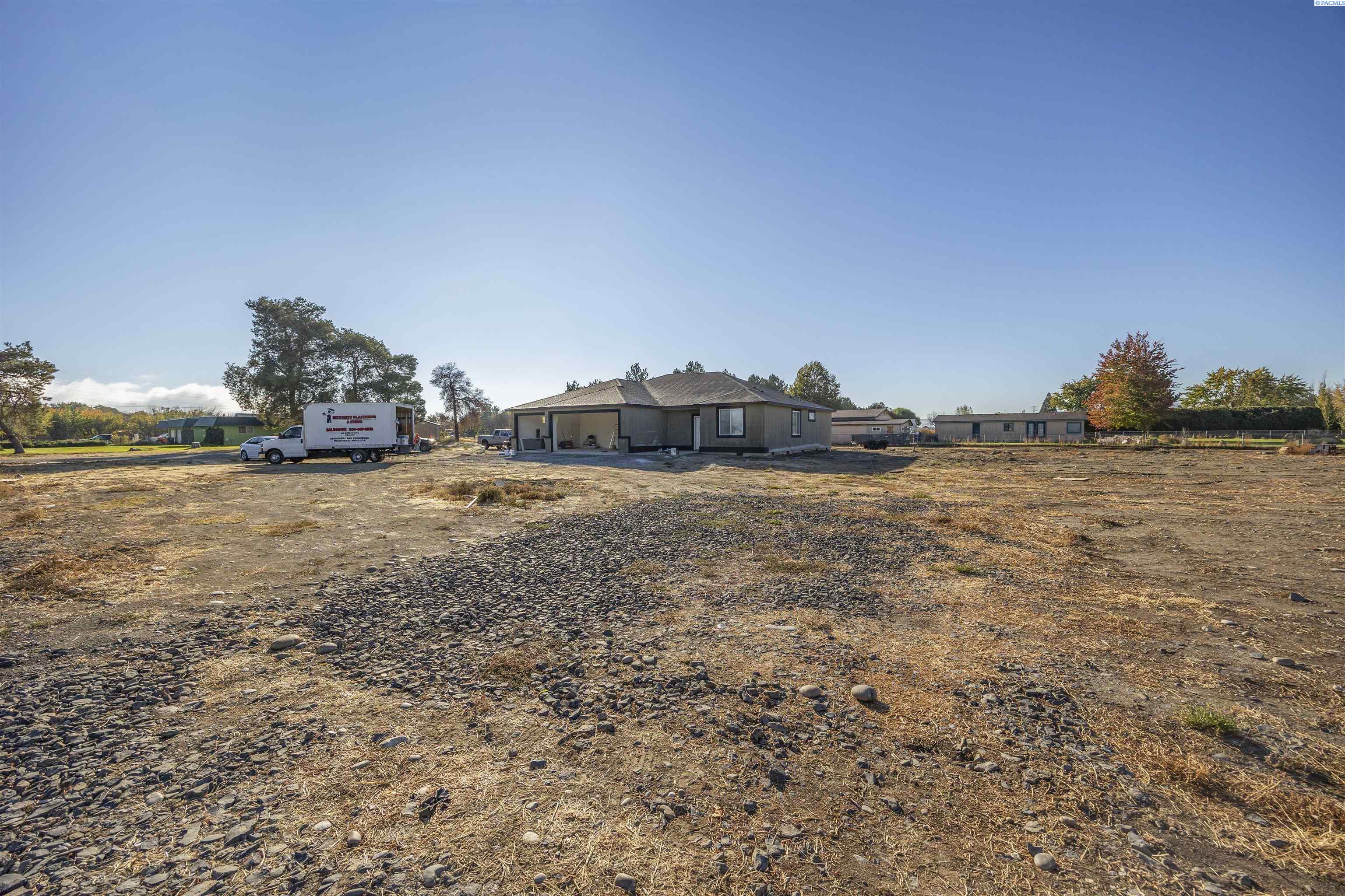 Homes for sale in Kennewick, WA | 205505 E Finley Rd, Kennewick, WA 99337 | MLS# 284297