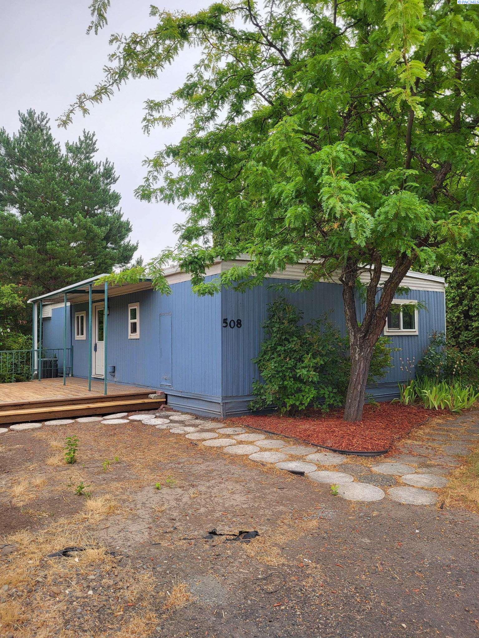 Homes for sale in Pullman, WA | 508 Nw Parkwest, Pullman, WA 99163 | MLS# 284651