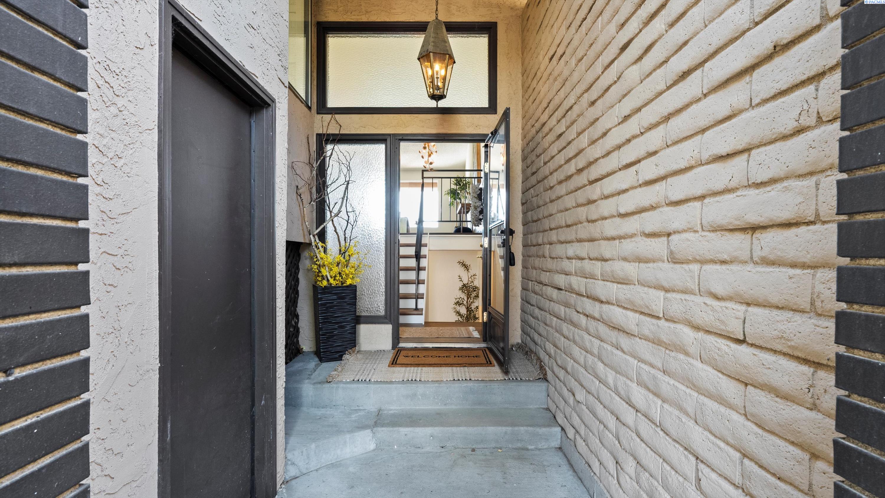 Homes for sale in Richland, WA | 450 Greenbrook Pl, Richland, WA 99352 | MLS# 284896