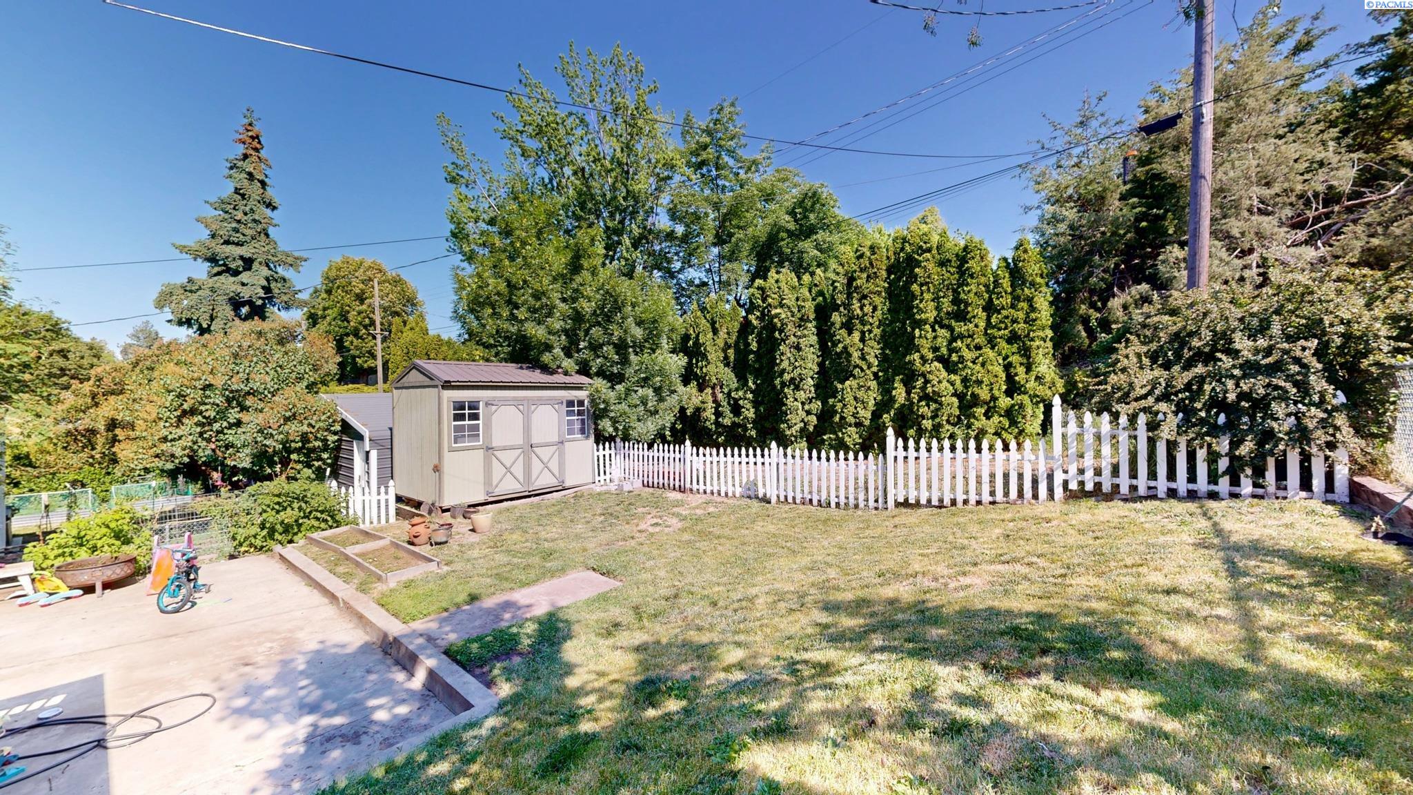 Homes for sale in Palouse, WA | 220 E Cannon, Palouse, WA 99161 | MLS# 284944