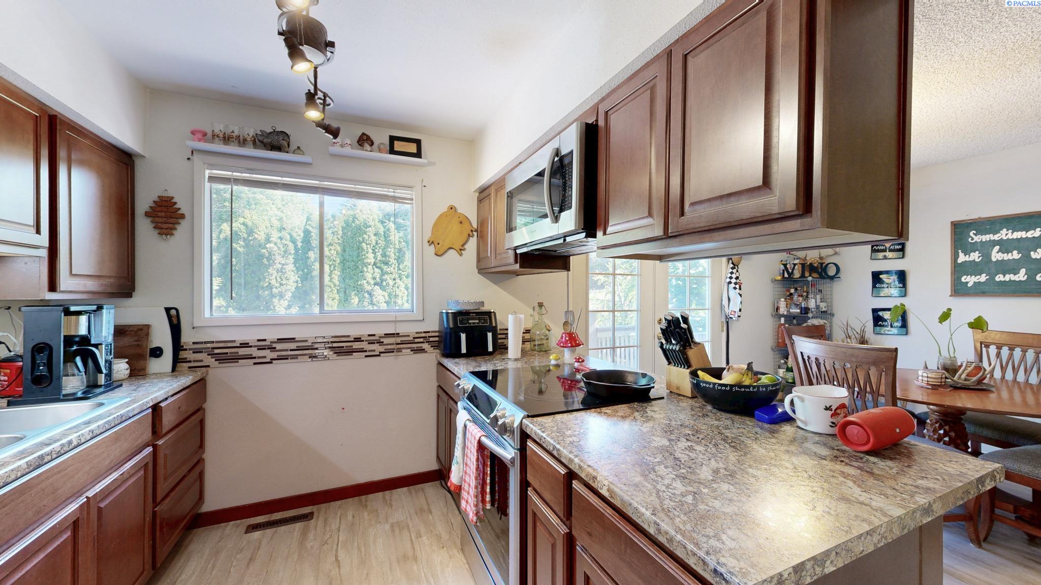 Homes for sale in Palouse, WA | 220 E Cannon, Palouse, WA 99161 | MLS# 284944