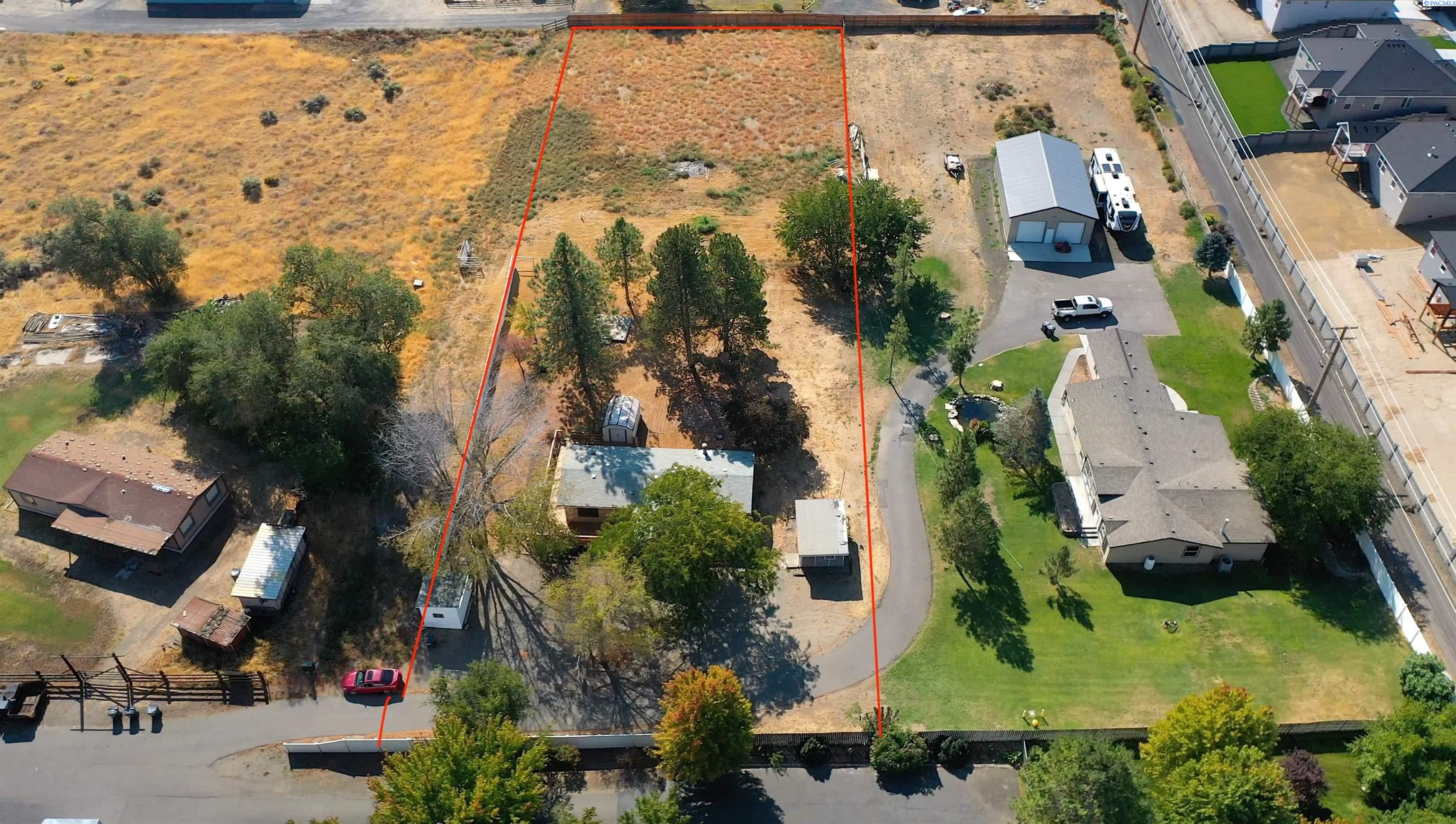 Homes for sale in West Richland, WA | 7606 Woodford Lane, West Richland, WA 99353 | MLS# 284955