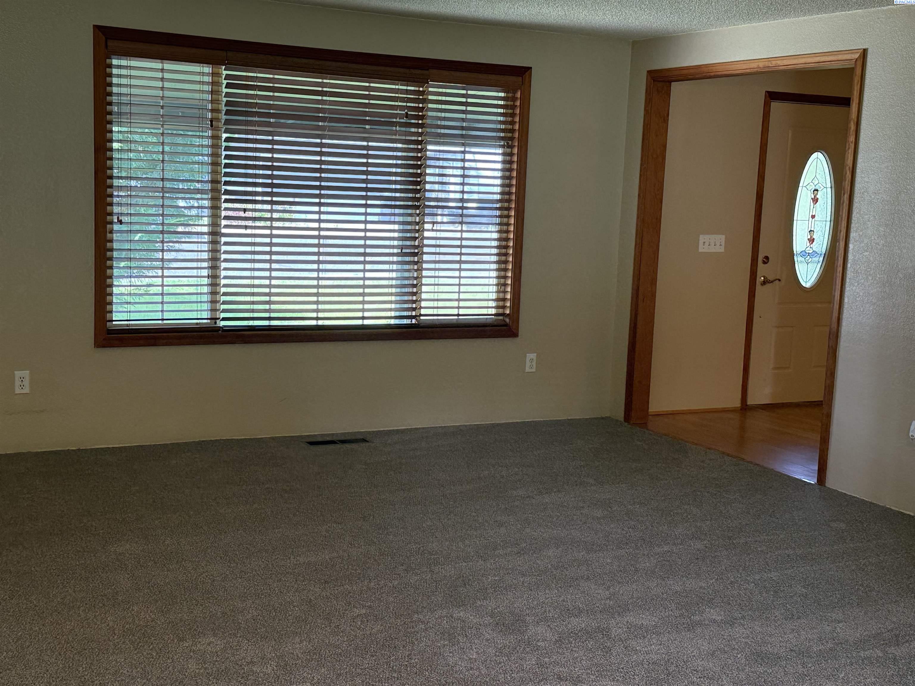 Homes for sale in Pasco, WA | 3811 Riverward Ct, Pasco, WA 99301 | MLS# 284985