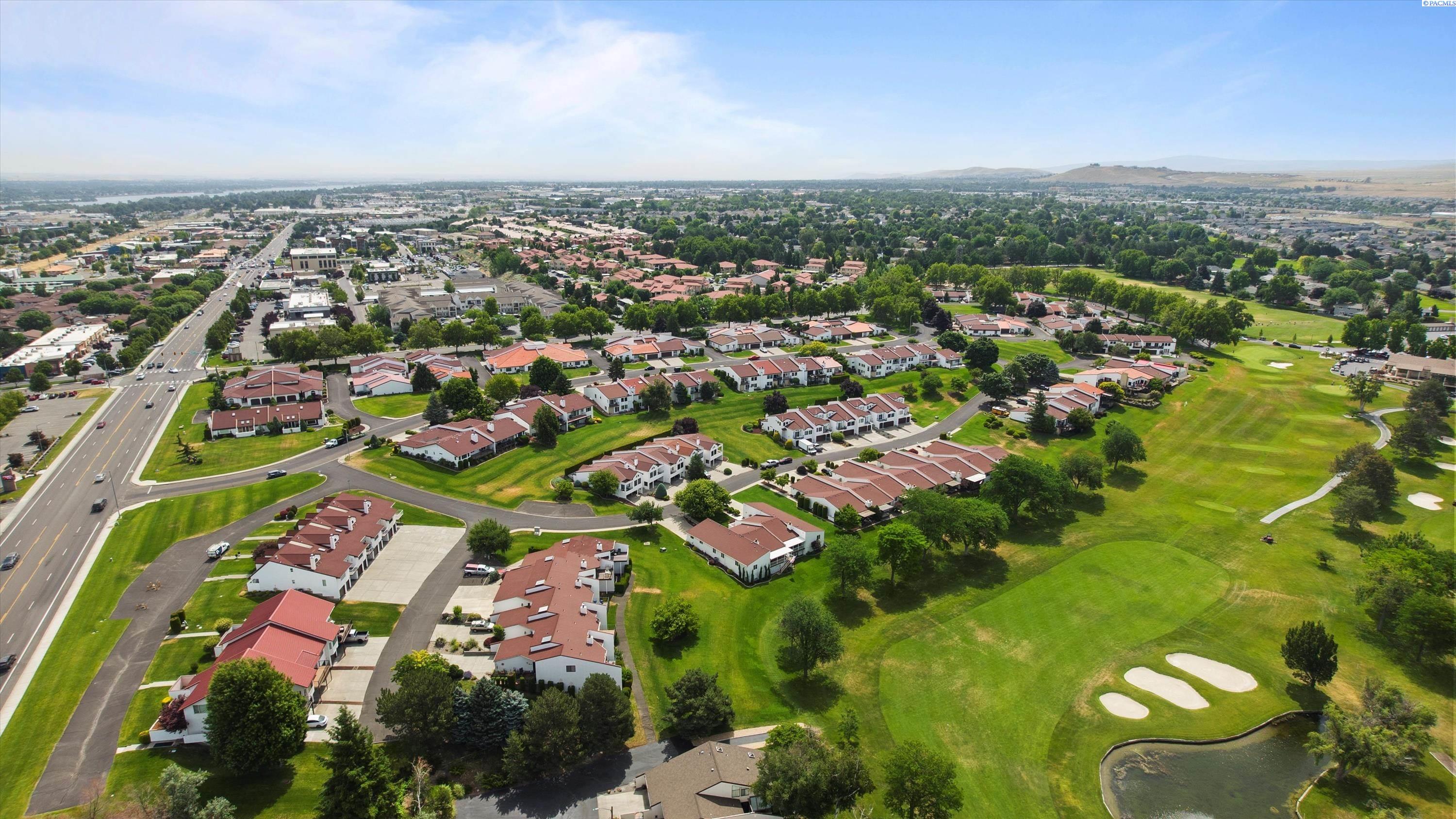 Homes for sale in Richland, WA | 423 Nicklaus Ct, Richland, WA 99352 | MLS# 284992