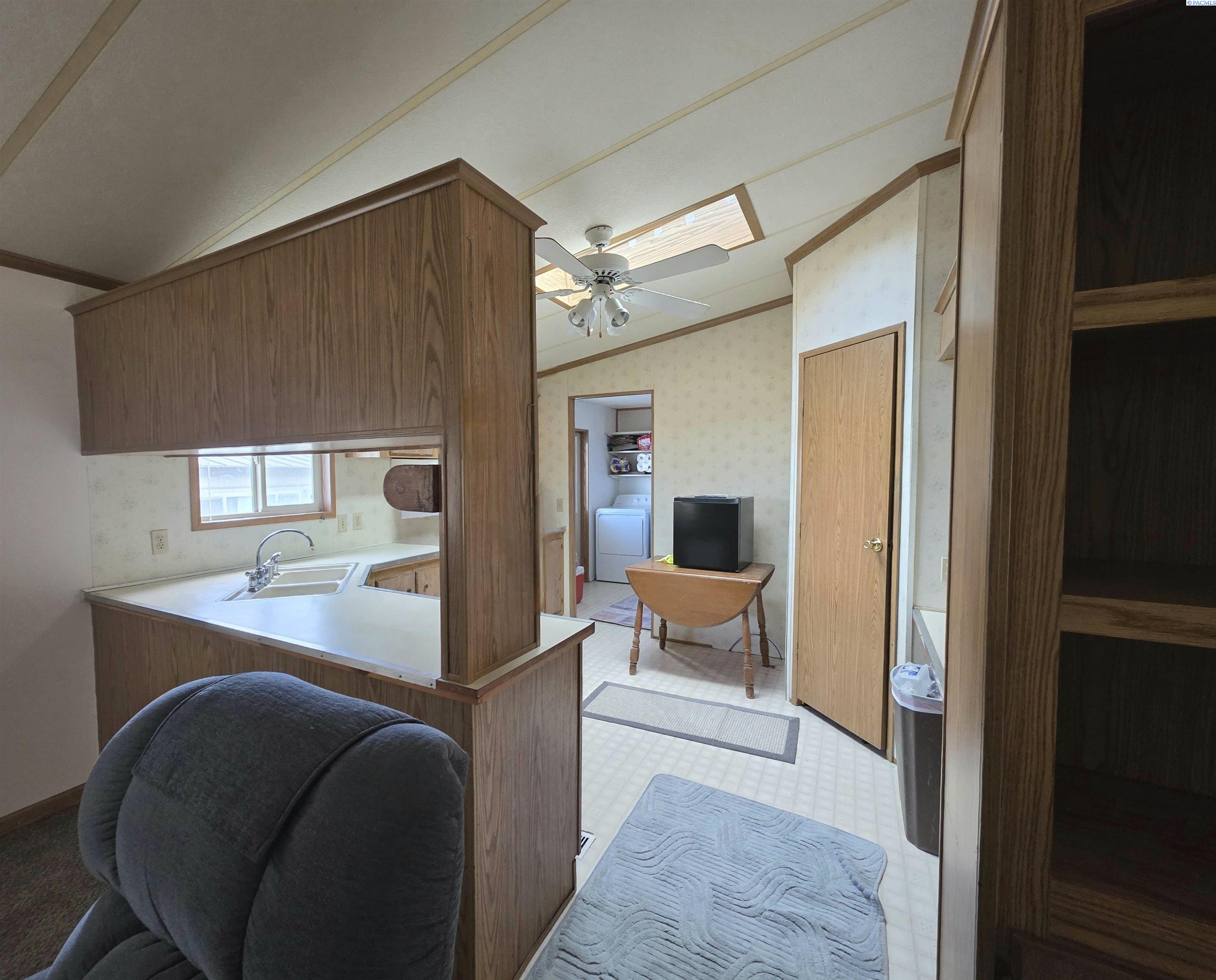 Homes for sale in Richland, WA | 175 Bitterroot Dr, Richland, WA 99352 | MLS# 285021