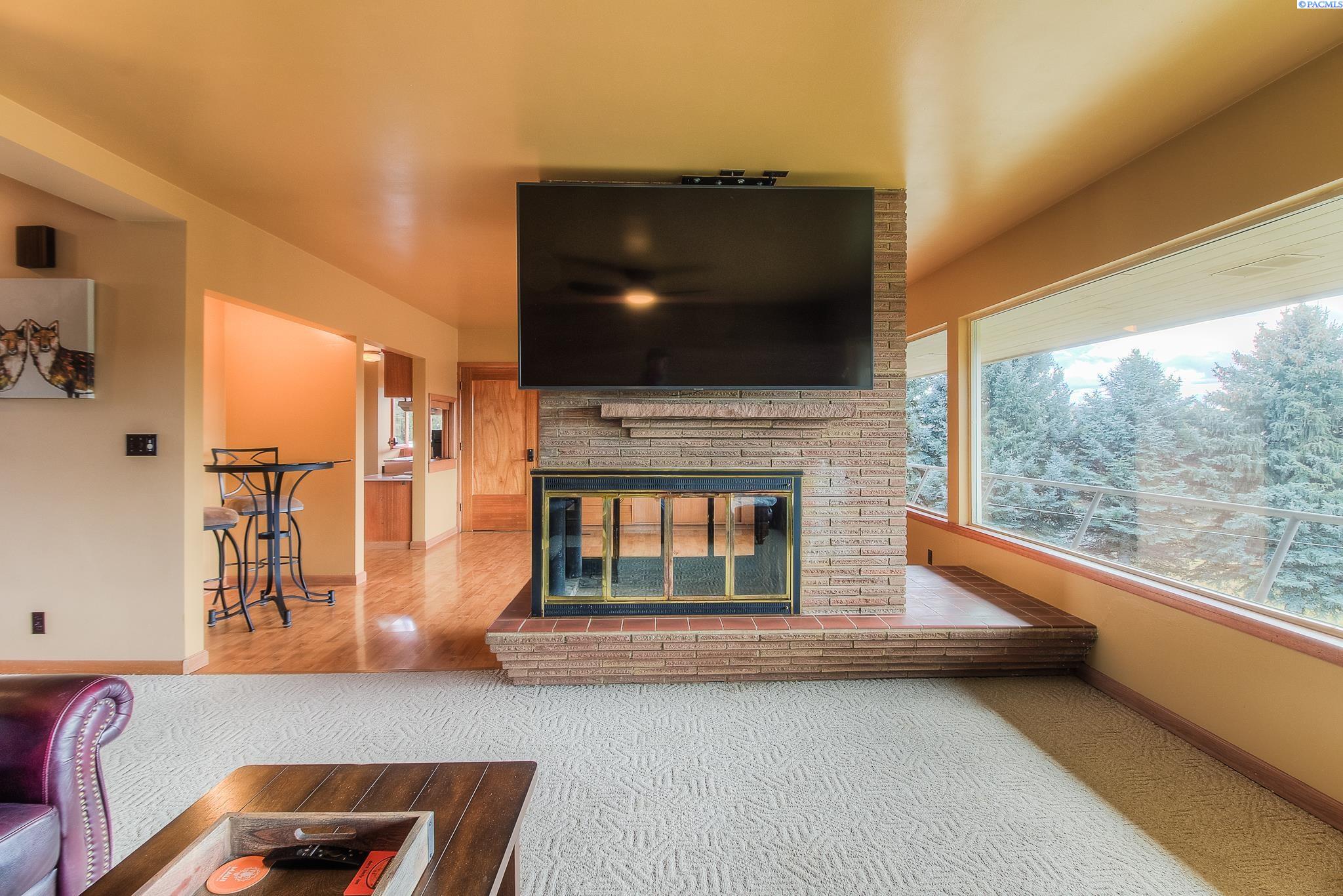 Homes for sale in Selah, WA | 243 Collins Road, Selah, WA 98942 | MLS# 285136