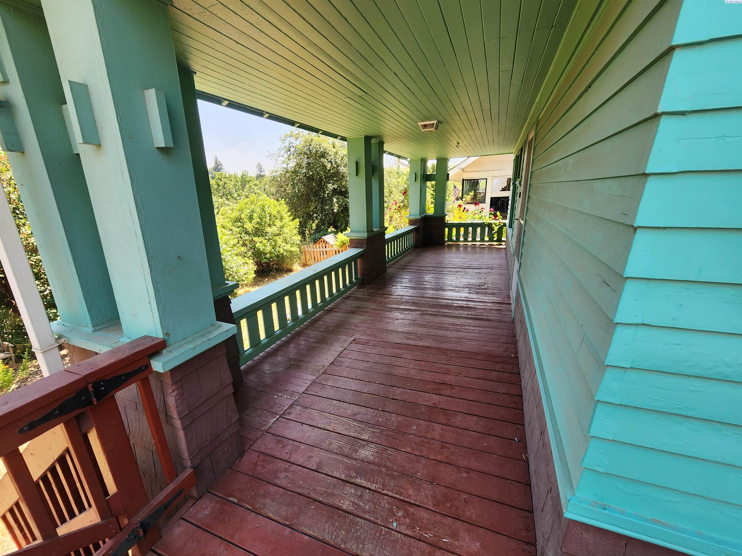 Homes for sale in Colfax, WA | 206 S West St, Colfax, WA 99111 | MLS# 285298