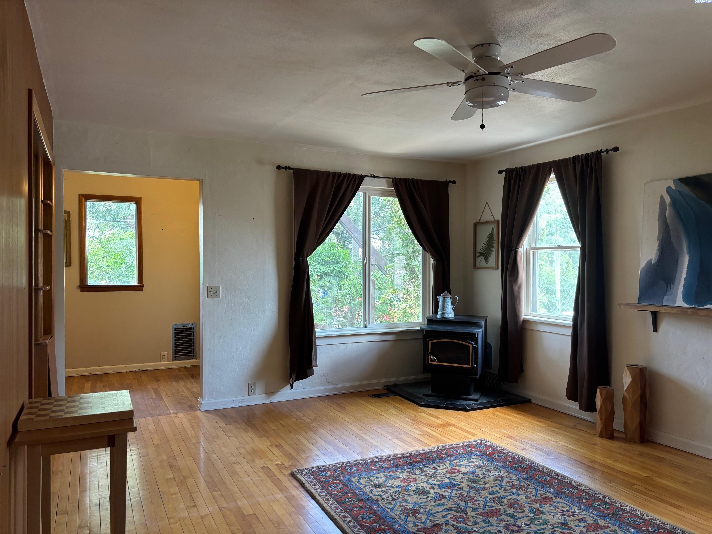 Homes for sale in Pullman, WA | 430 Se Kamiaken St, Pullman, WA 99163 | MLS# 285313