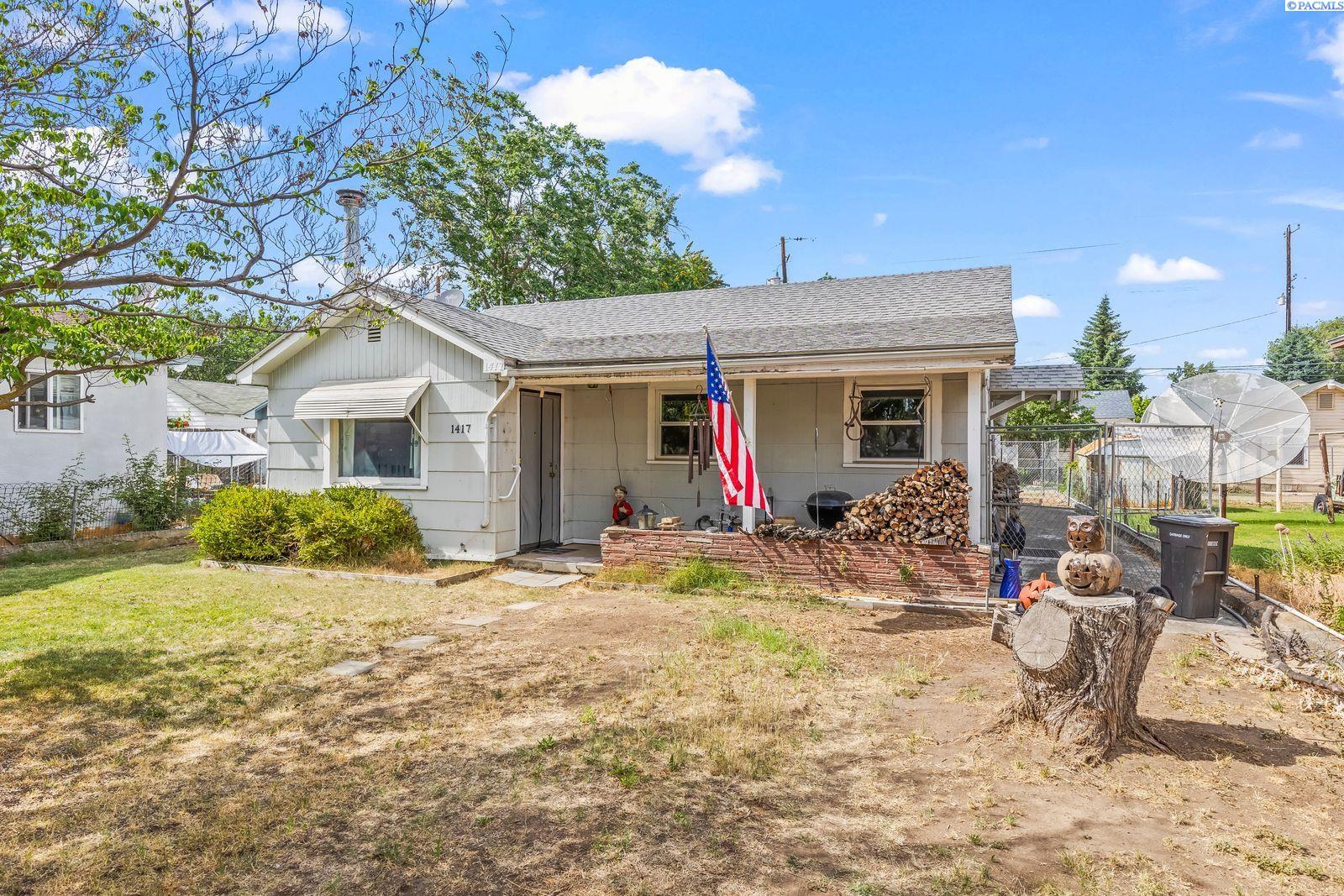 Homes for sale in Yakima, WA | 1417 Jefferson Ave, Yakima, WA 98902 | MLS# 285371