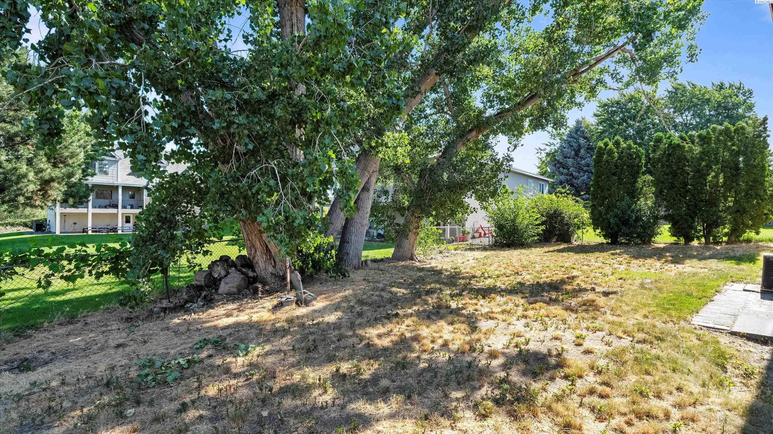 Homes for sale in Kennewick, WA | 2402 W 16th Ave, Kennewick, WA 99337 | MLS# 285469