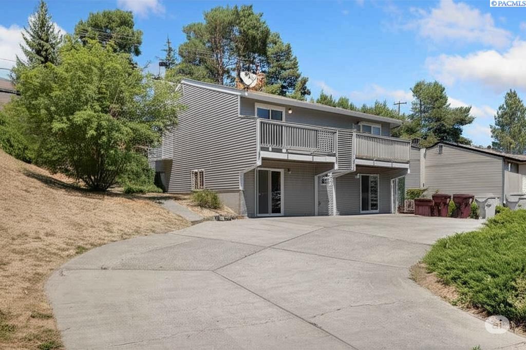 Homes for sale in Pullman, WA | 140 / 142 Nw Larry Street, Pullman, WA 99163 | MLS# 285498