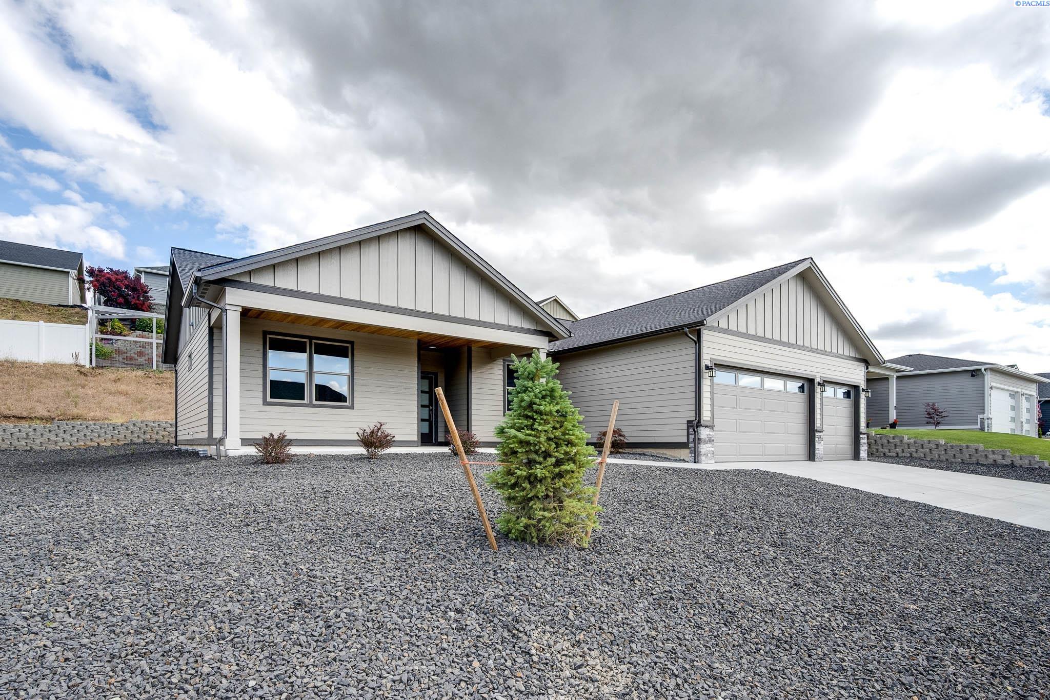 Homes for sale in Pullman, WA | 590 Sw Wallowa, Pullman, WA 99163 | MLS# 285630