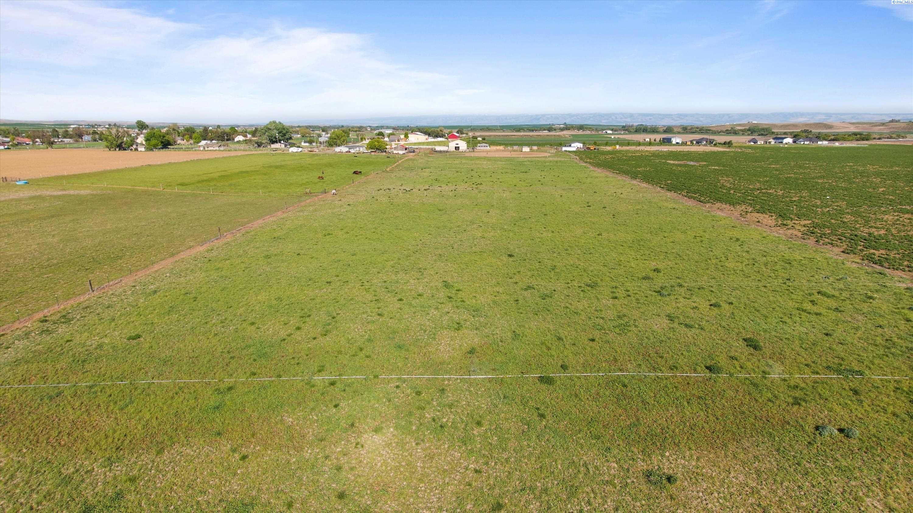 Homes for sale in Touchet, WA | 398 Balm St, Touchet, WA 99360 | MLS# 285696