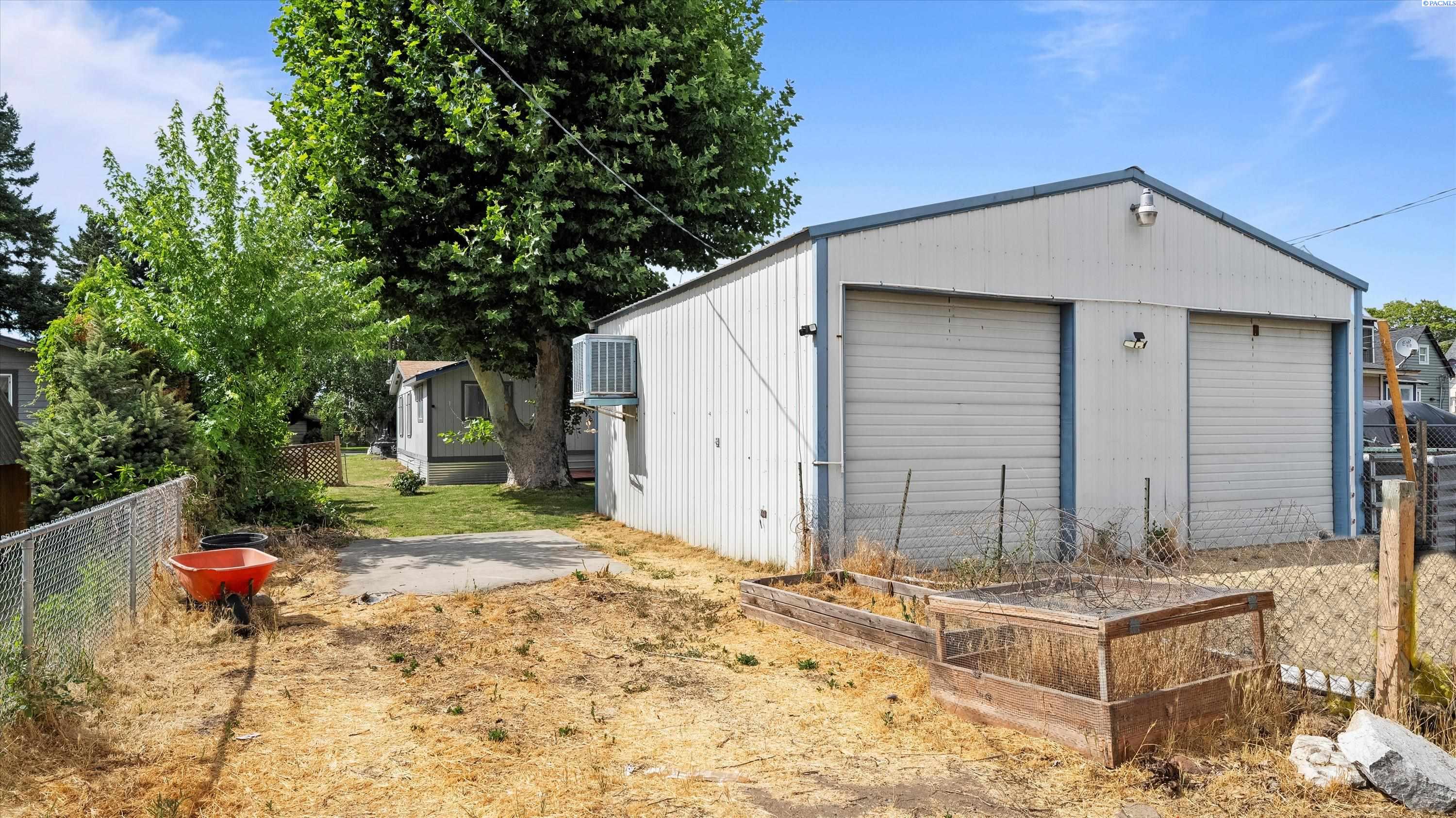 Homes for sale in Prosser, WA | 1011 Sherman Ave, Prosser, WA 99350 | MLS# 285708