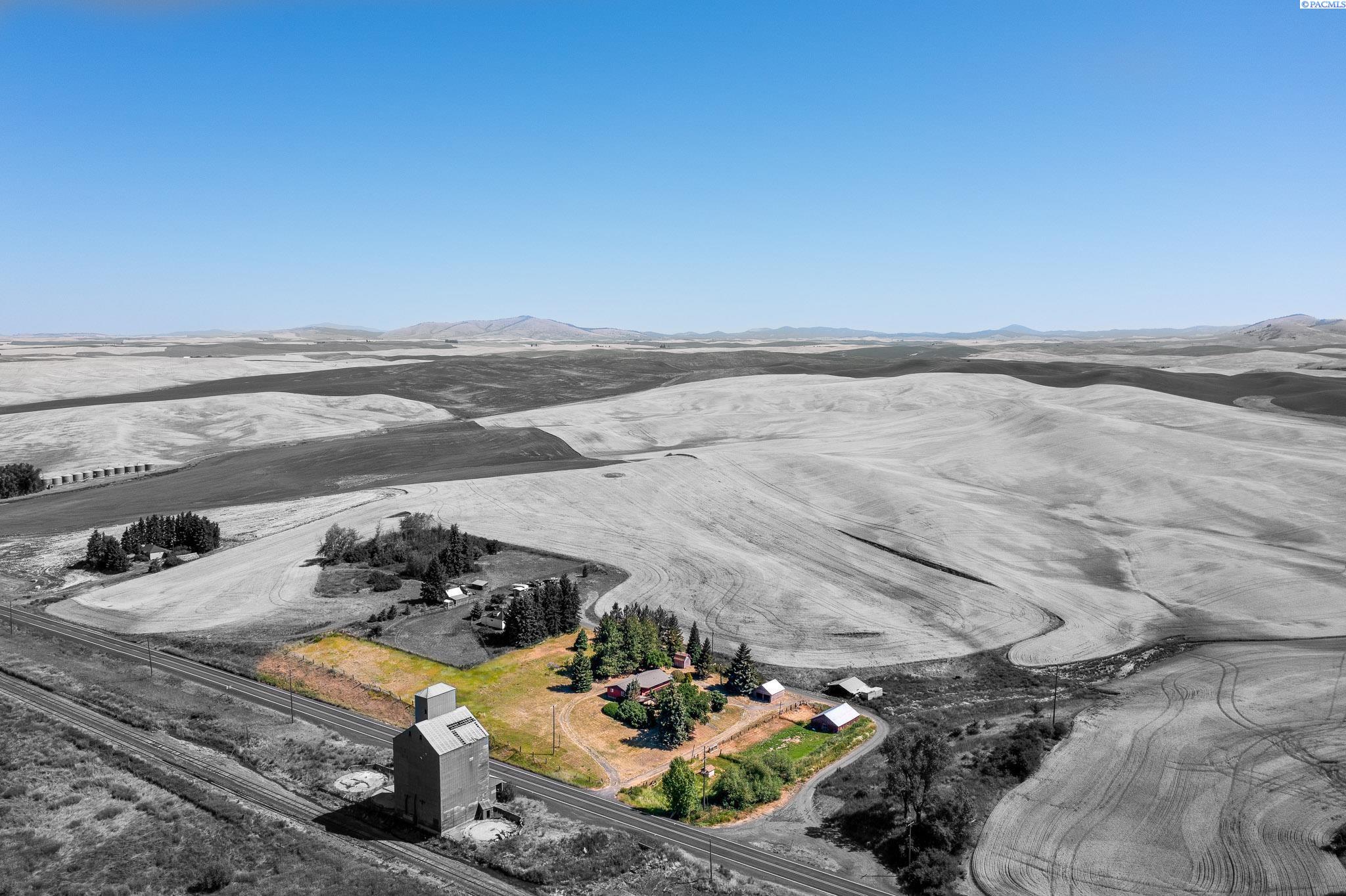 Homes for sale in Oakesdale, WA | 33351 Sr 27, Oakesdale, WA 99158 | MLS# 285712