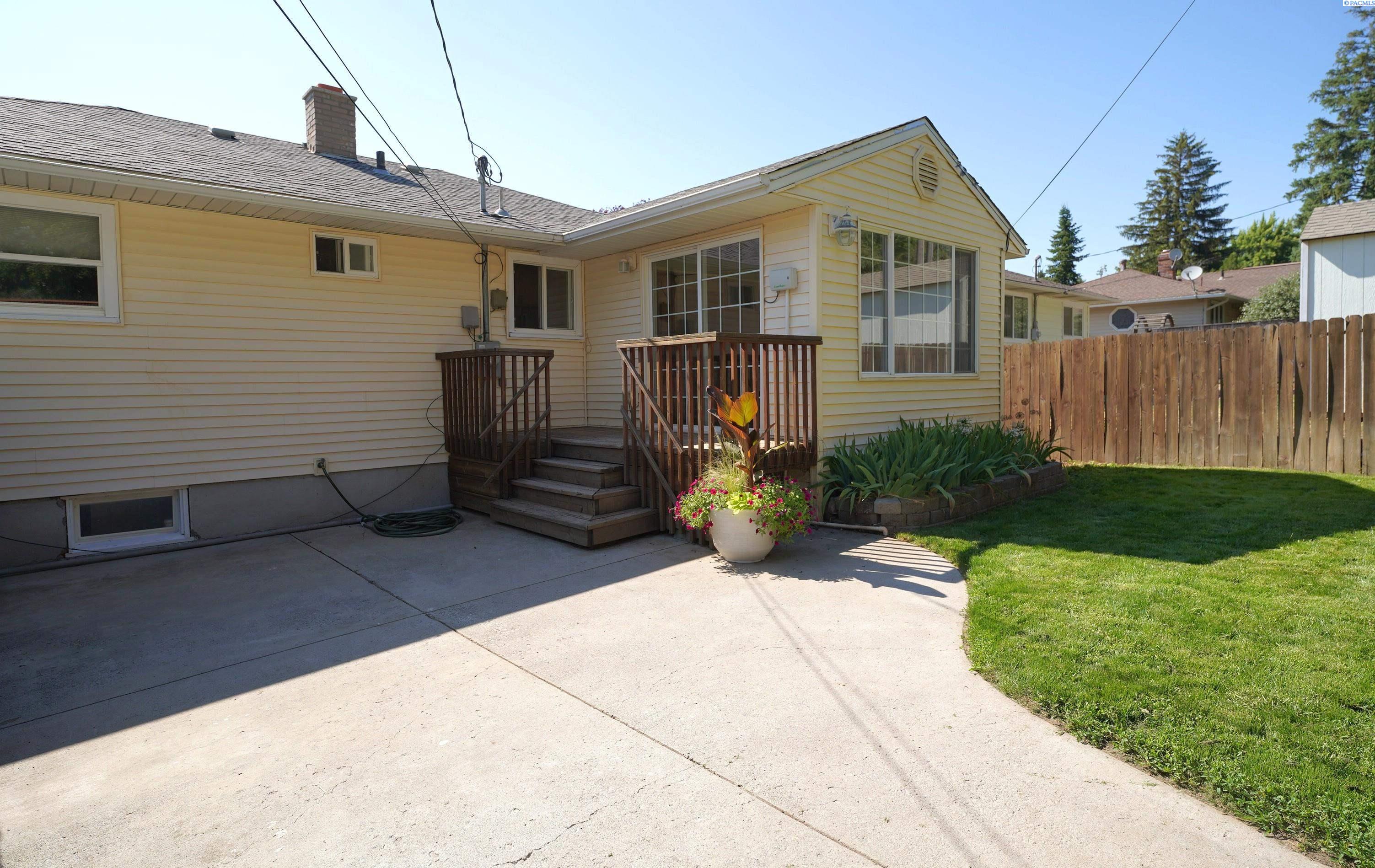 Homes for sale in Pullman, WA | 1010 Nw Clifford, Pullman, WA 99163 | MLS# 285790