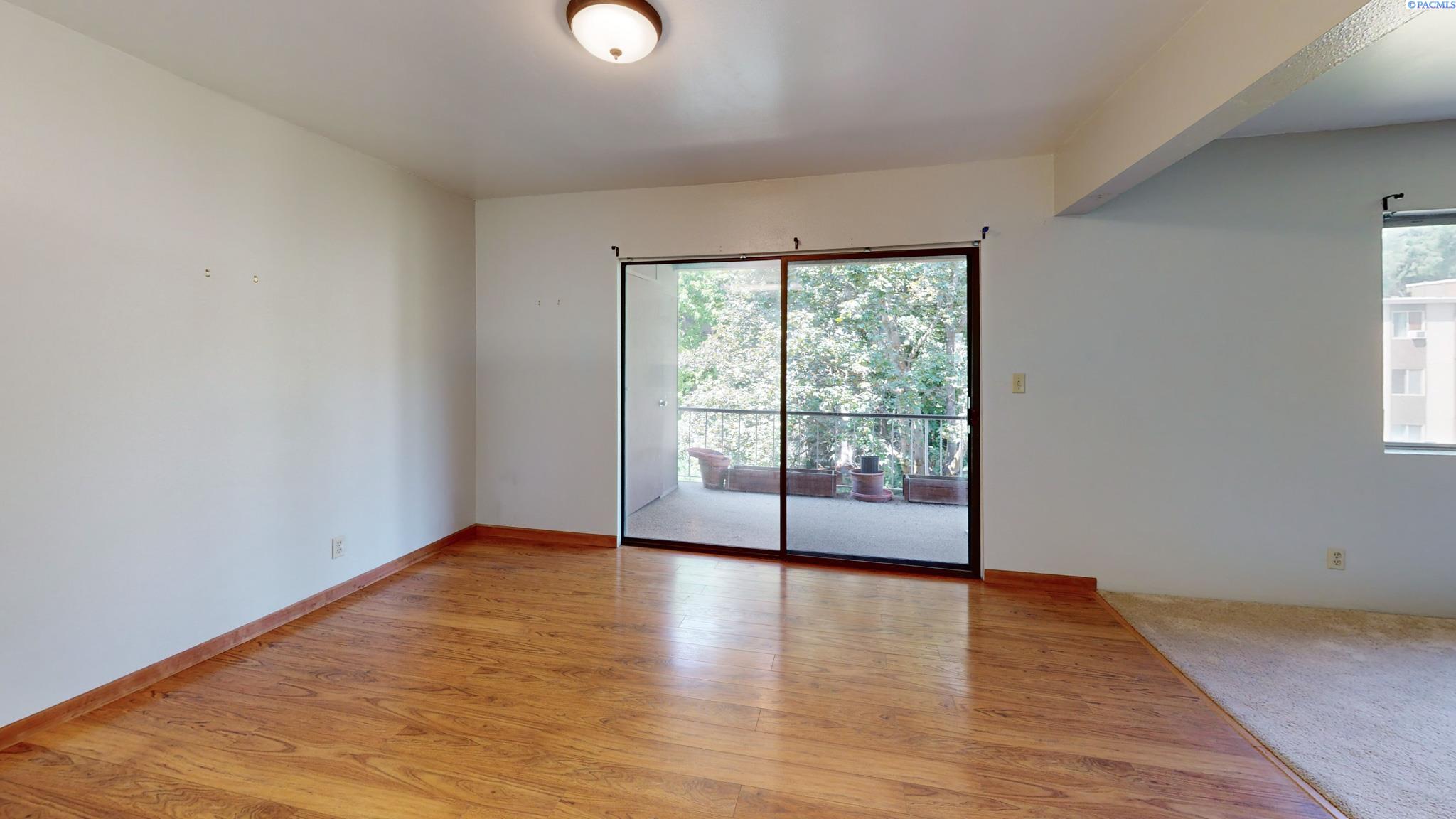 Homes for sale in Pullman, WA | 1220 Nw State Street #49, Pullman, WA 99163 | MLS# 286176