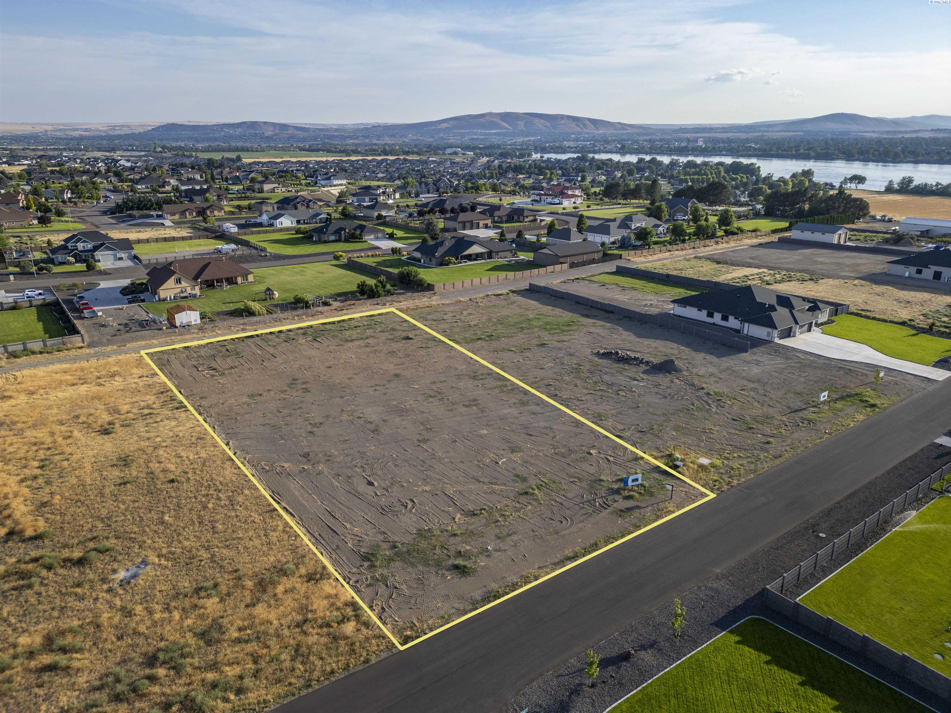 Homes for sale in Pasco, WA | 11702 Cordon Crest Court, Pasco, WA 99301 | MLS# 286322