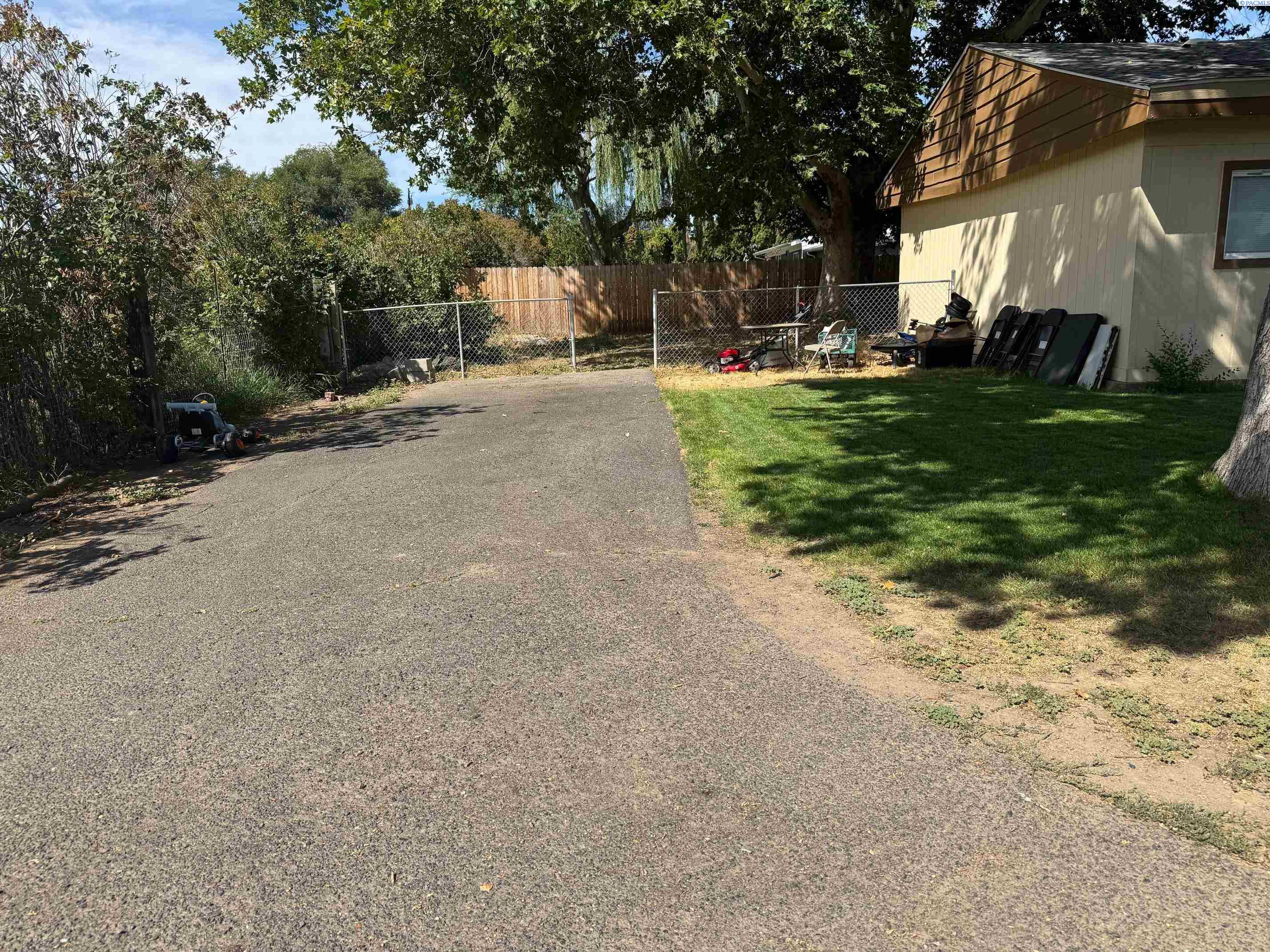 Homes for sale in Yakima, WA | 7209 Maclaren Way, Yakima, WA 98908 | MLS# 286750