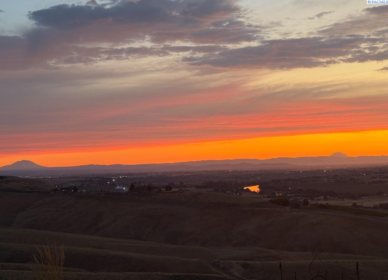 Homes for sale in Prosser, WA | Nka S 1500 Pr Sw, Prosser, WA 99350 | MLS# 286782