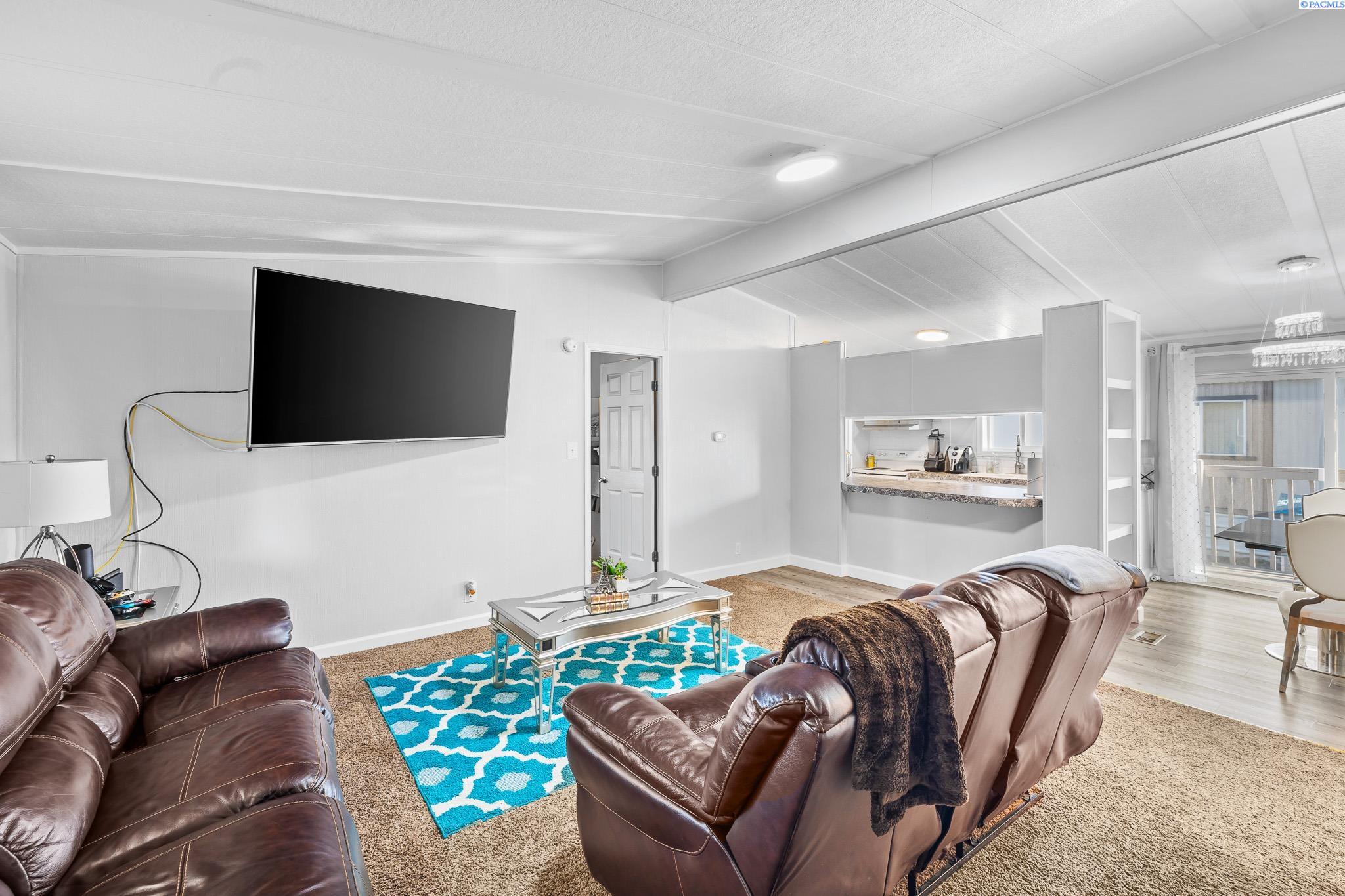 Homes for sale in West Richland, WA | 8 Royal Crest Loop, West Richland, WA 99353 | MLS# 286915