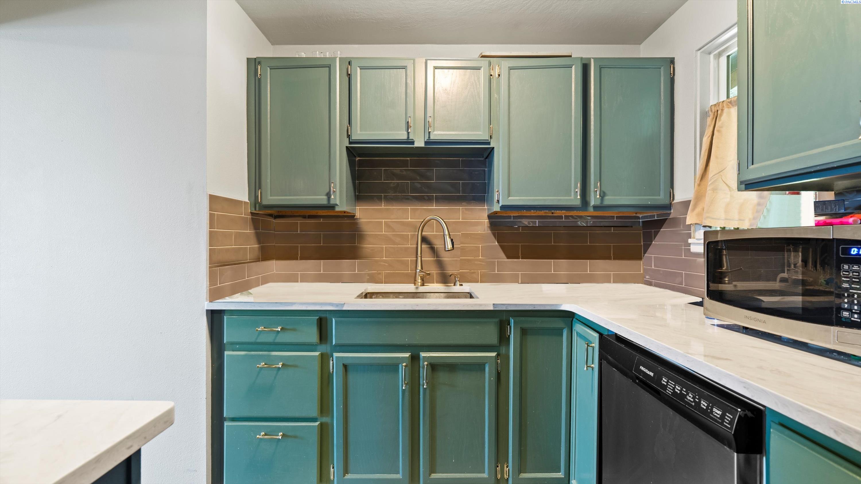 Homes for sale in Pasco, WA | 3625 W Agate Street, Pasco, WA 99301 | MLS# 286946