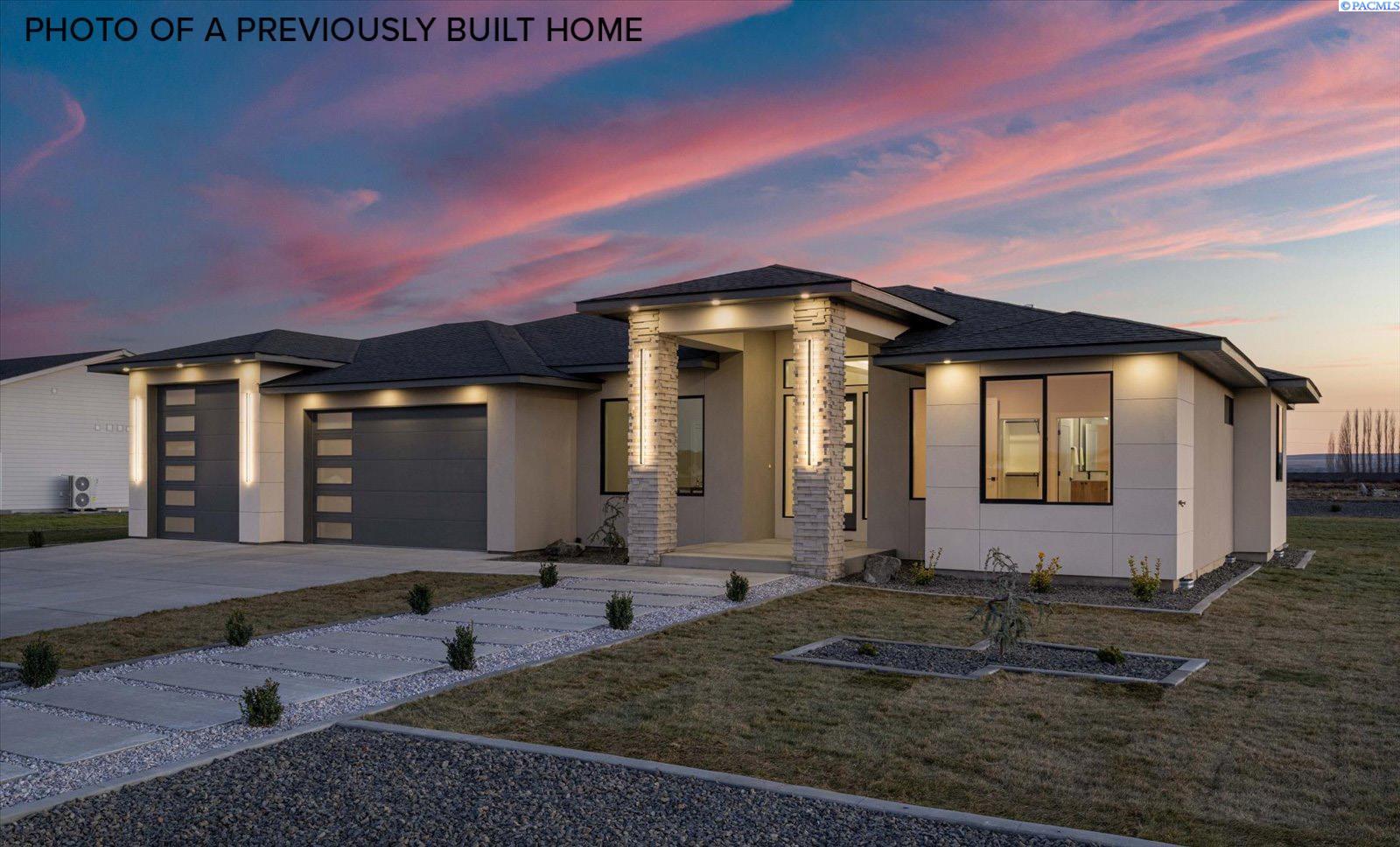 Homes for sale in Kennewick, WA | 7215 Ambrosia Street, Kennewick, WA 99338 | MLS# 286982