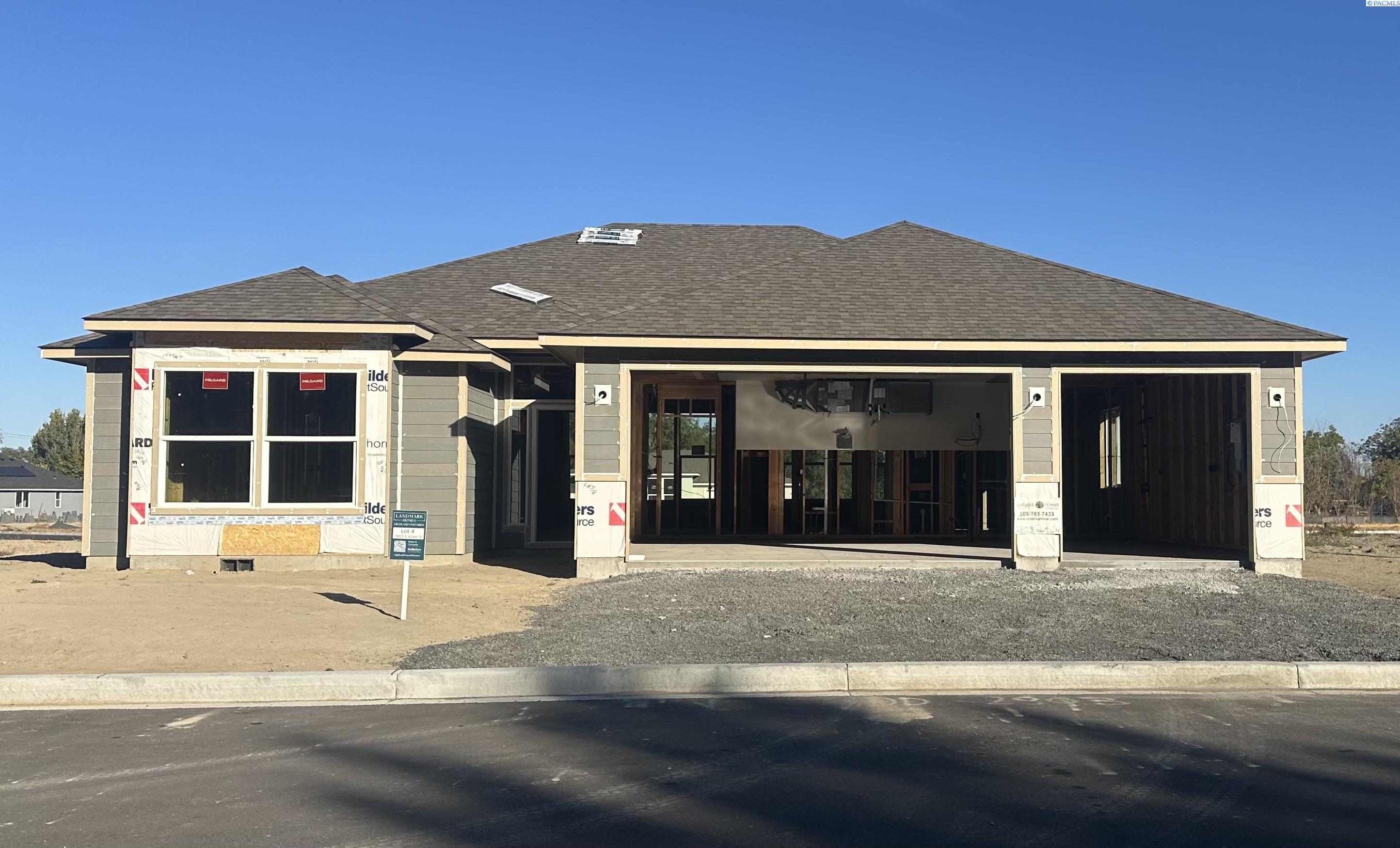 Homes for sale in Kennewick, WA | 2803 S Alder St, Kennewick, WA 99337 | MLS# 287229