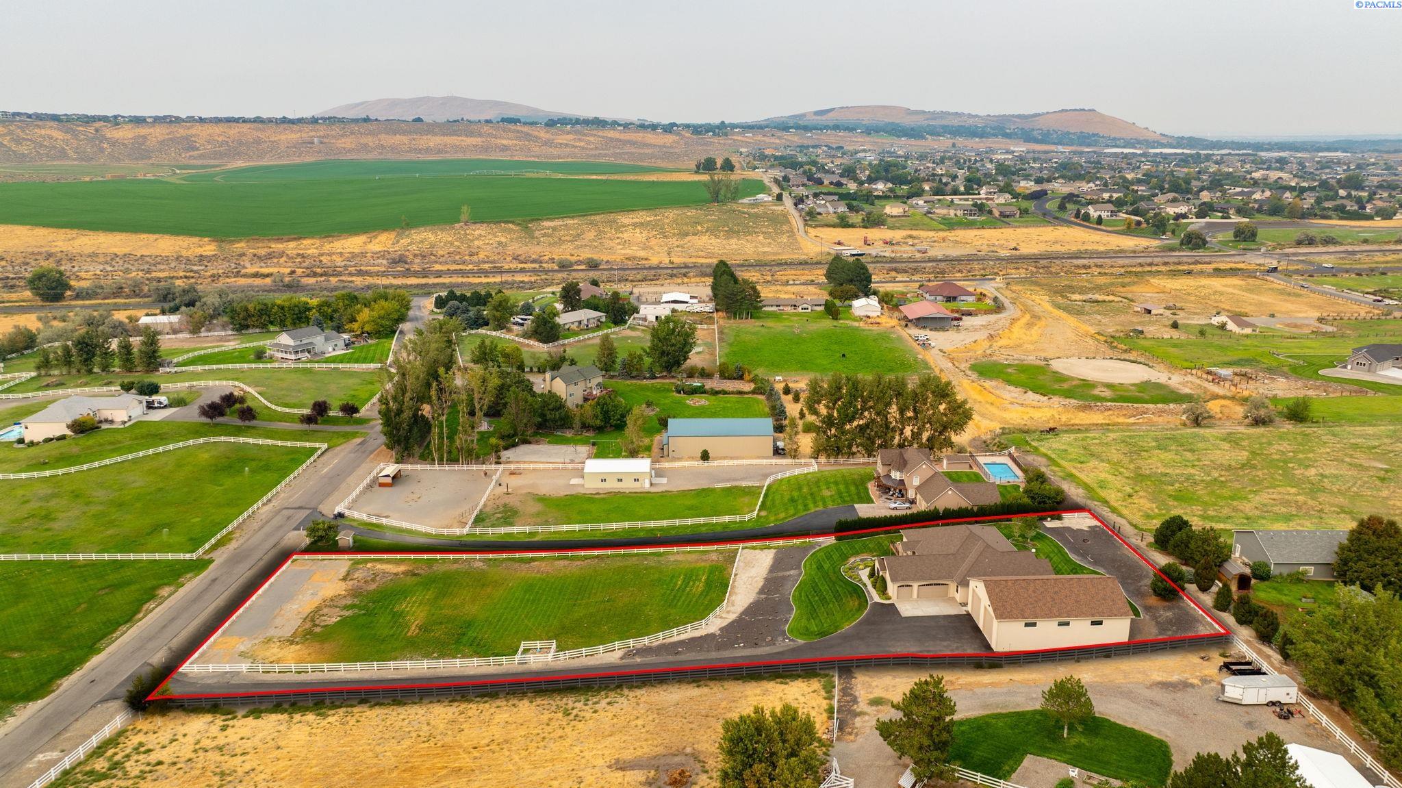 Homes for sale in Kennewick, WA | 27907 S 959 Pr Se, Kennewick, WA 99338 | MLS# 287259