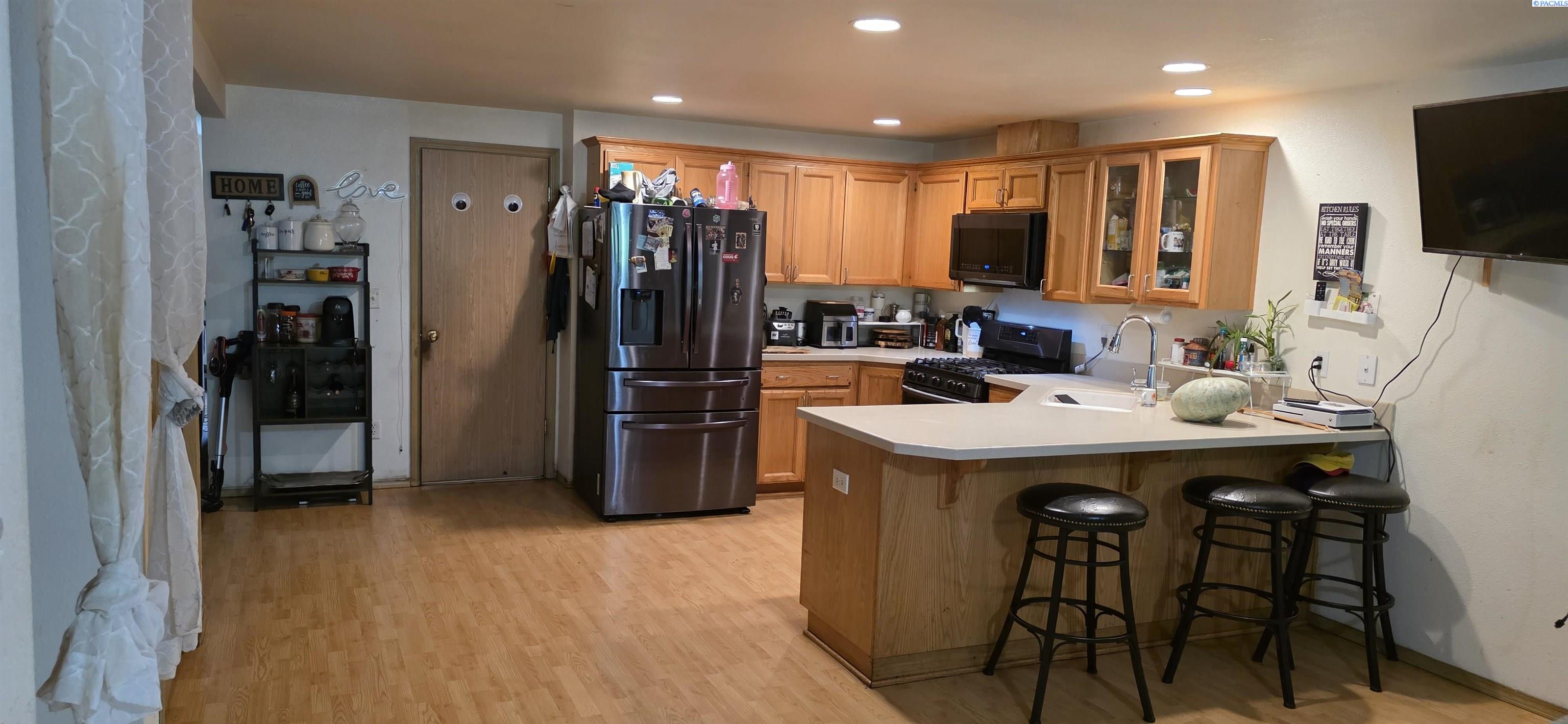 Homes for sale in Sunnyside, WA | 1616 Bountiful Ave, Sunnyside, WA 98944 | MLS# 287347