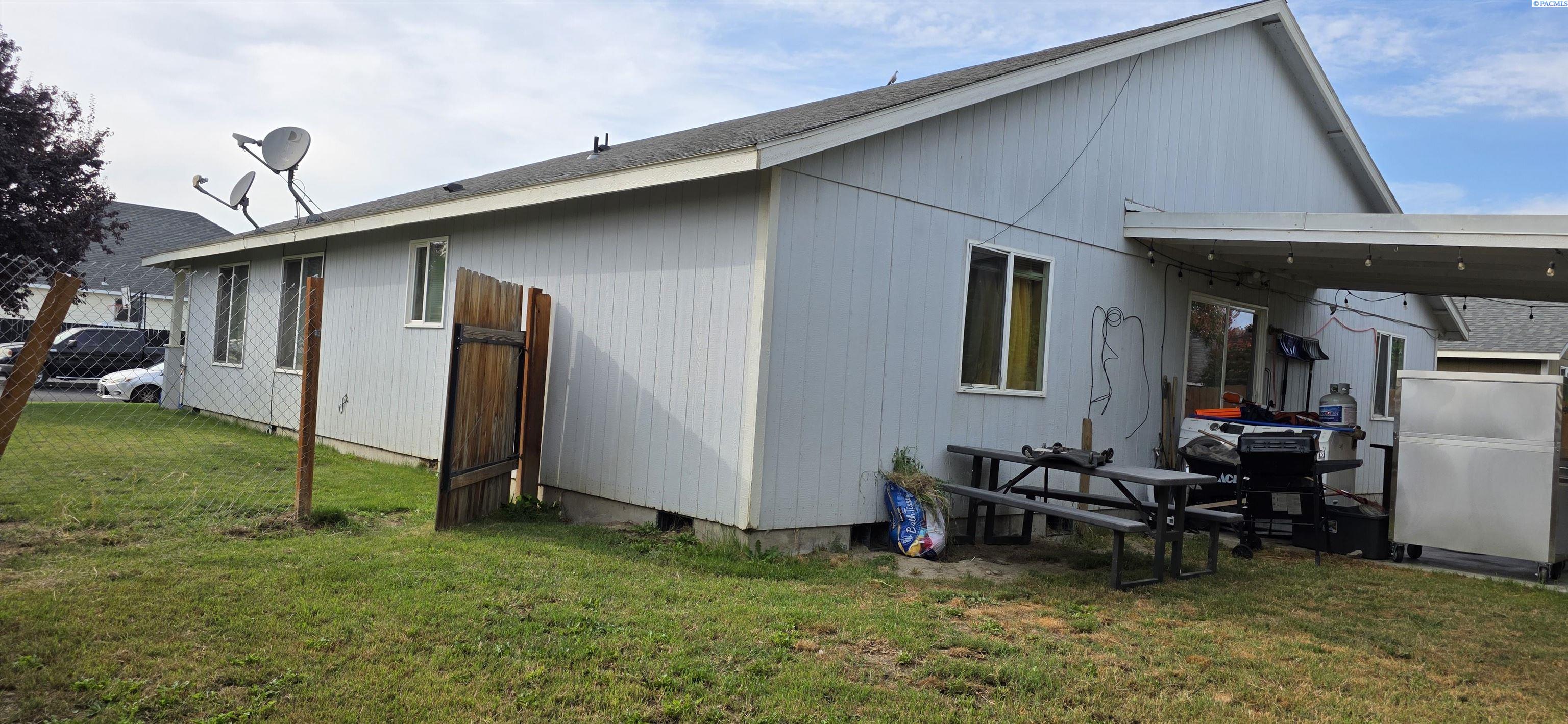 Homes for sale in Sunnyside, WA | 1616 Bountiful Ave, Sunnyside, WA 98944 | MLS# 287347