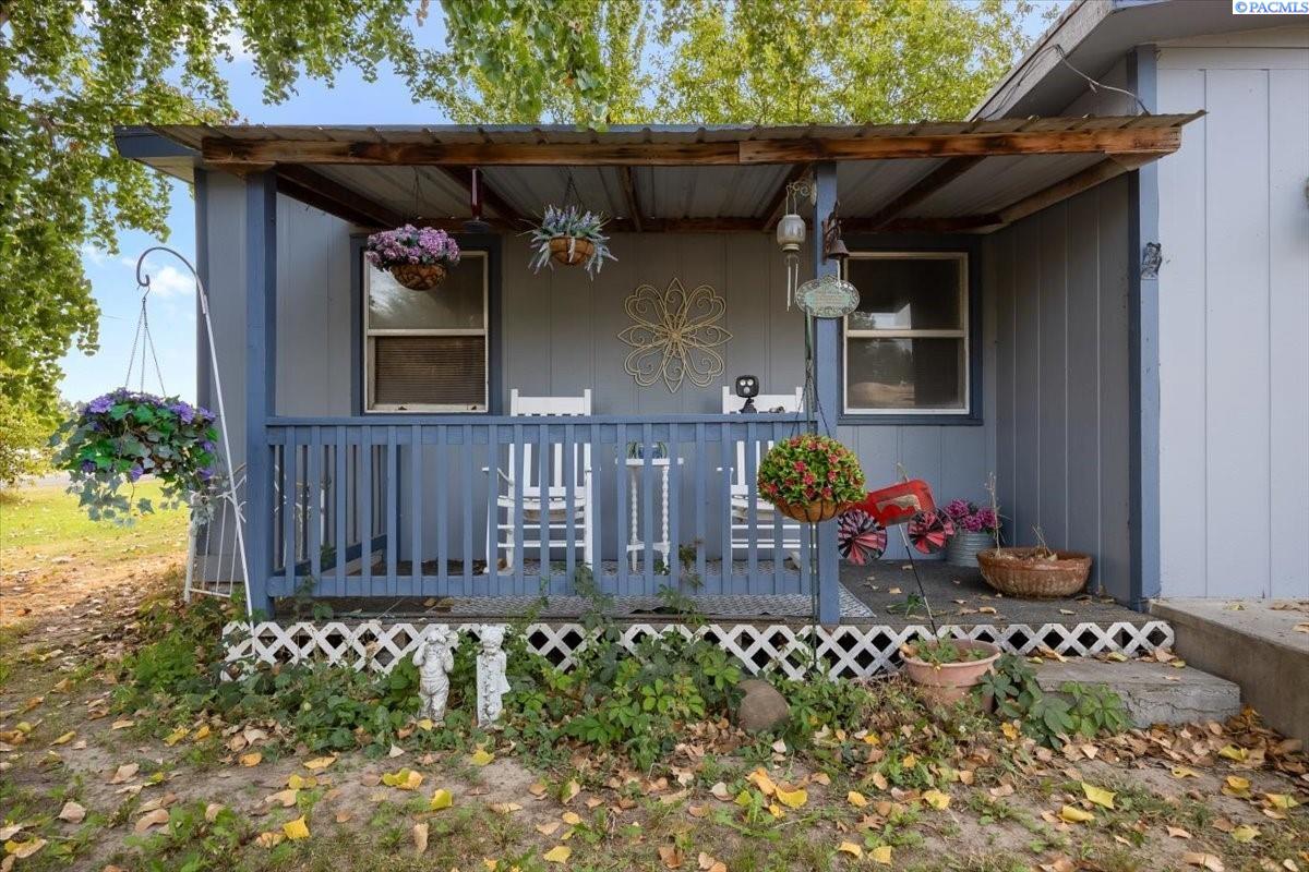 Homes for sale in Kennewick, WA | 2816 S Cedar St, Kennewick, WA 99337 | MLS# 287412