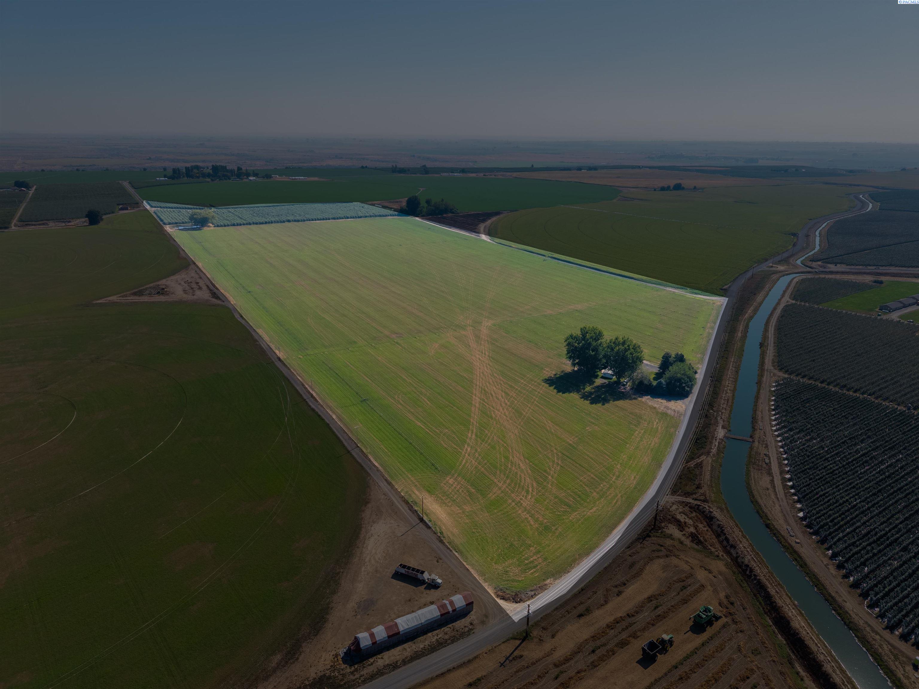 Homes for sale in Othello, WA | 3250 Albany Rd, Othello, WA 99344 | MLS# 287501