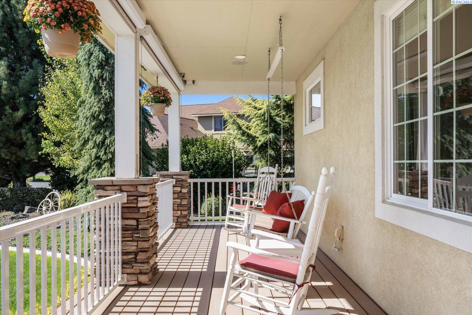 Homes for sale in Pasco, WA | 12621 Jayleen Way, Pasco, WA 99301 | MLS# 287593