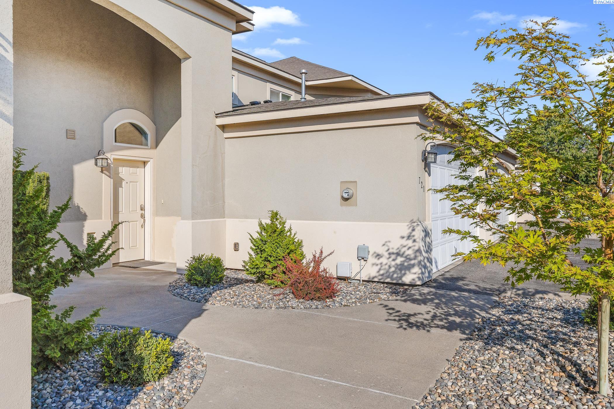 Homes for sale in Richland, WA | 721 Hanford St, Richland, WA 99354 | MLS# 287669