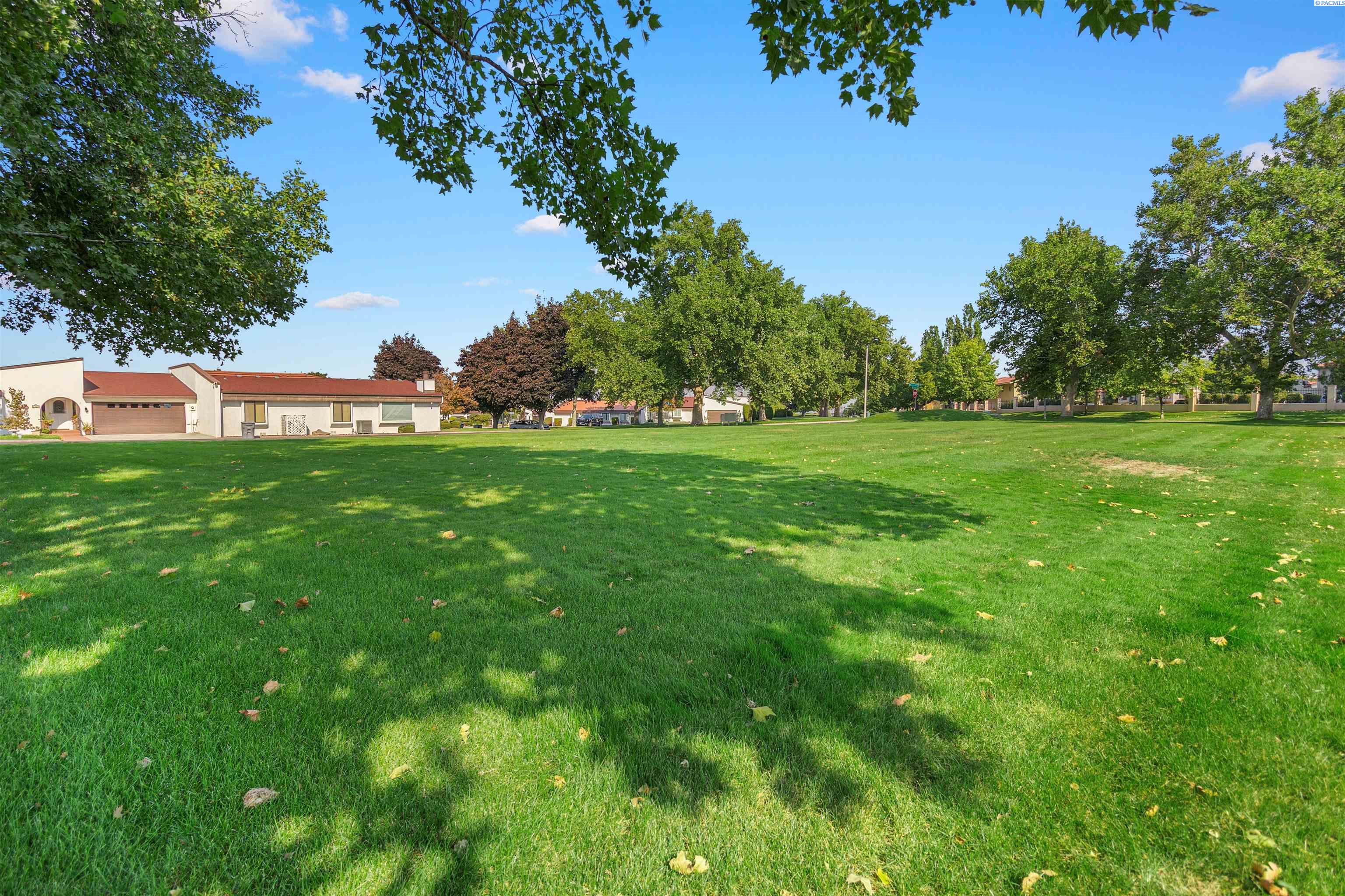 Homes for sale in Richland, WA | 2029 Weiskopf Court, Richland, WA 99352 | MLS# 287711