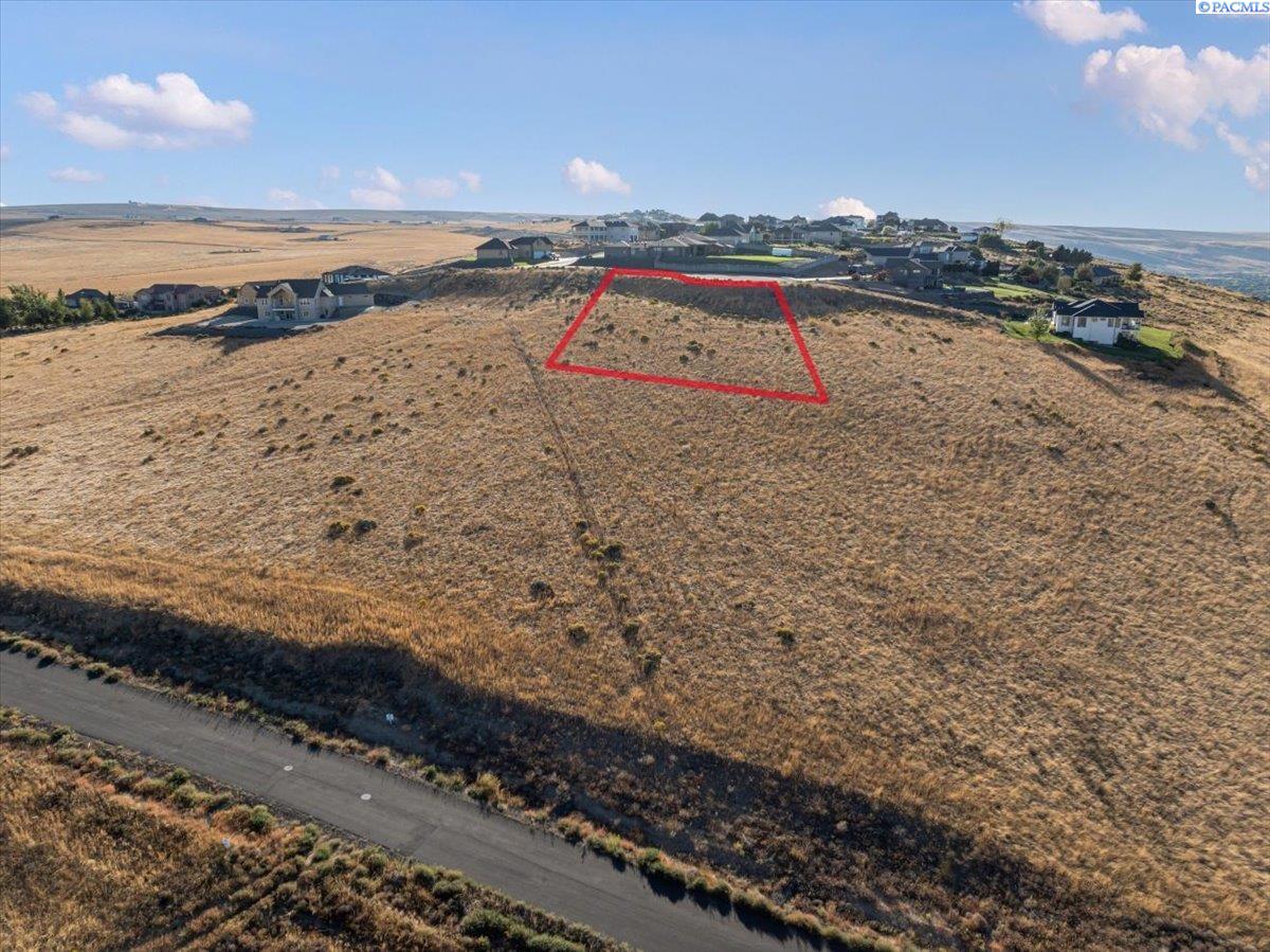 Homes for sale in Kennewick, WA | 32705 S Cantera, Kennewick, WA 99338 | MLS# 287910