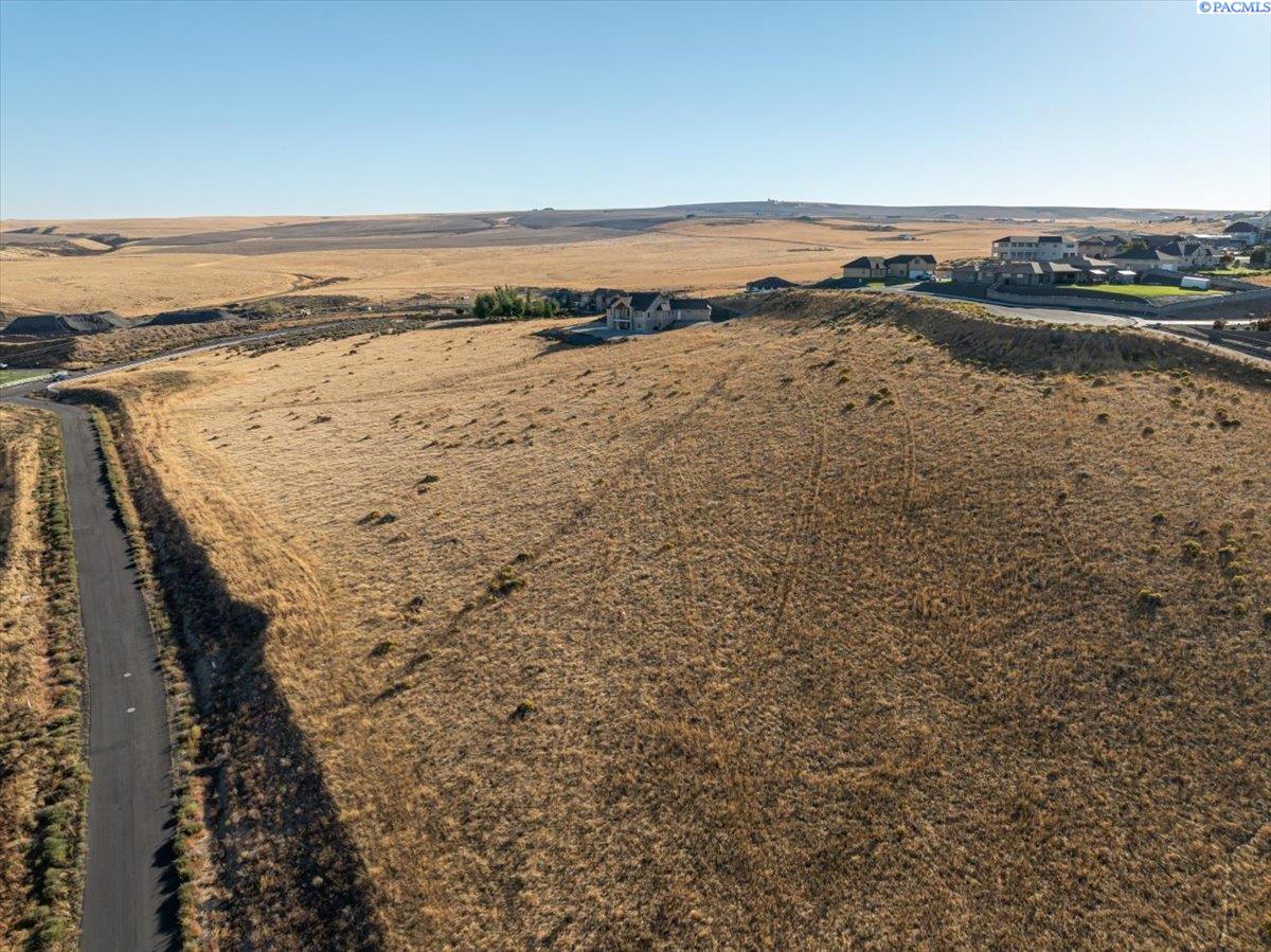 Homes for sale in Kennewick, WA | 32705 S Cantera, Kennewick, WA 99338 | MLS# 287910