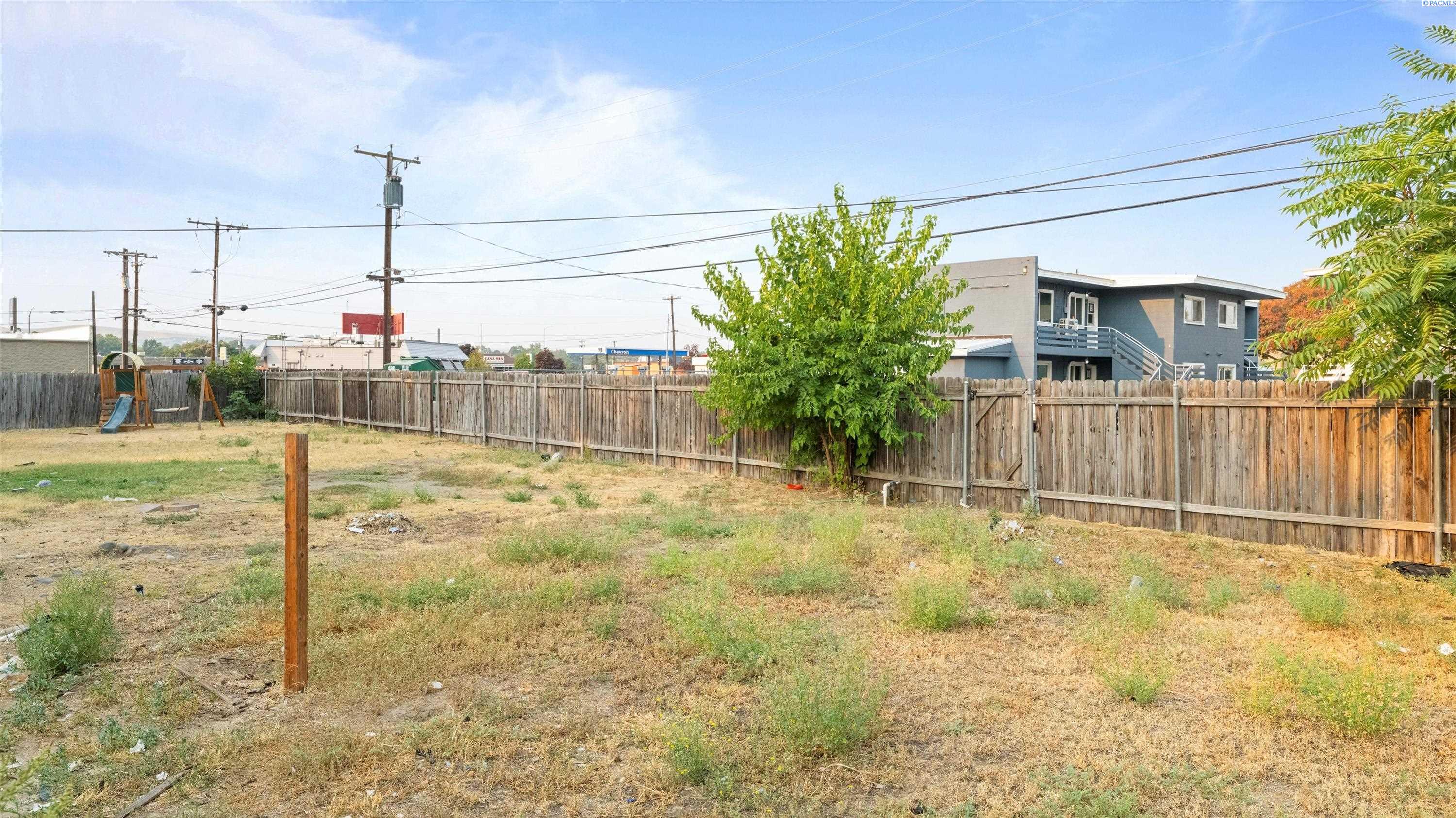 Homes for sale in Kennewick, WA | 103 N Buntin, Kennewick, WA 99336 | MLS# 287924