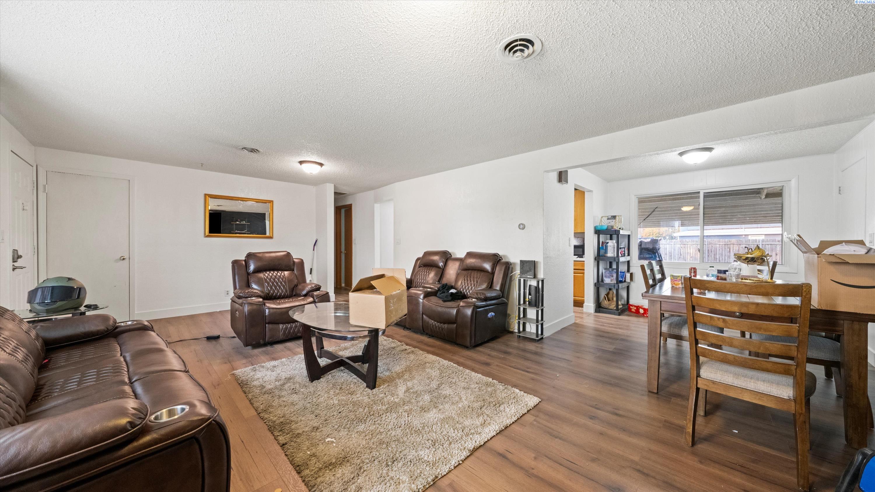 Homes for sale in Kennewick, WA | 103 N Buntin, Kennewick, WA 99336 | MLS# 287924